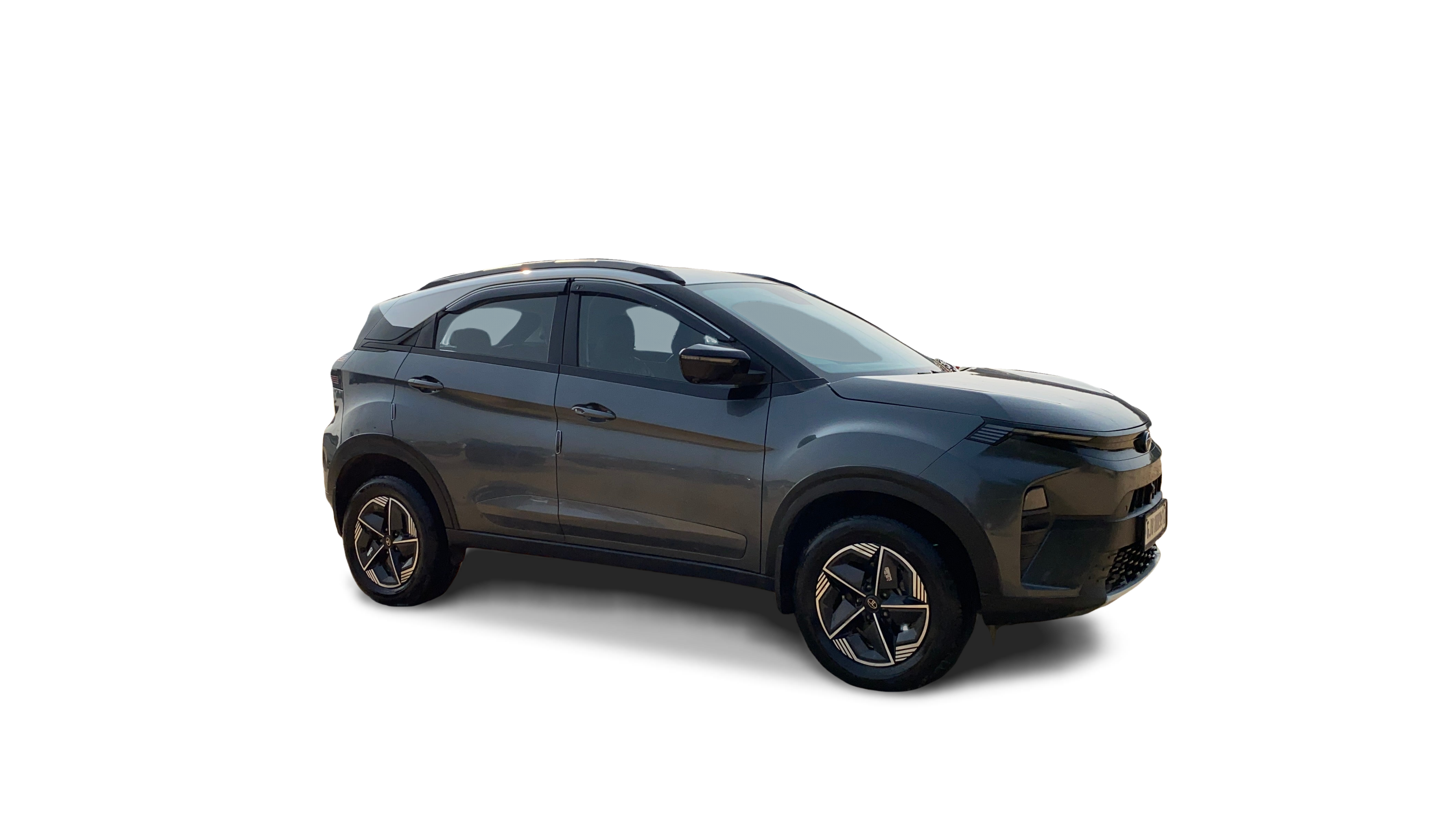 Tata NEXON-img