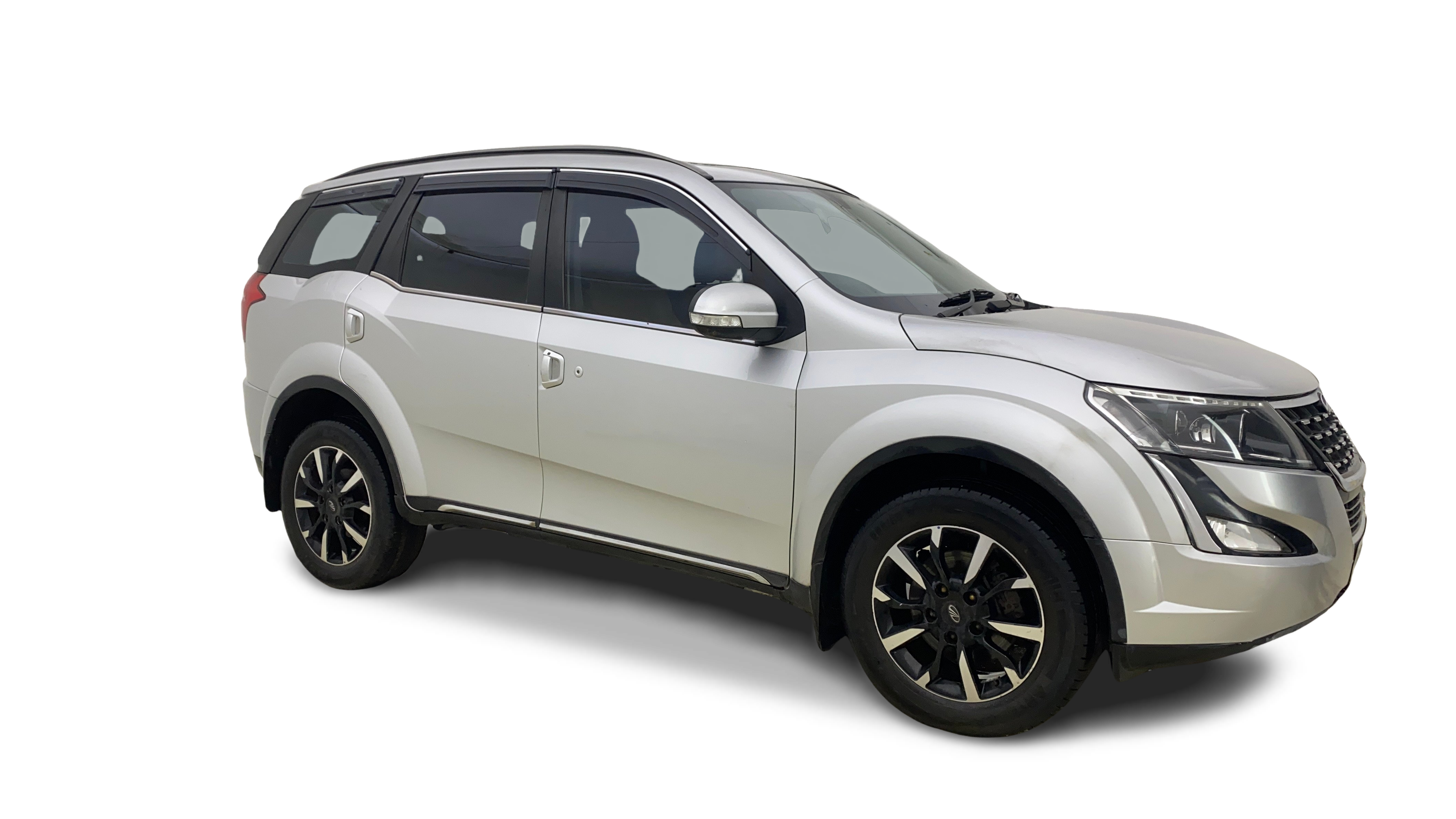 2019 Mahindra XUV500 - SUV - Diesel - Manual - ₹8.95 lakh