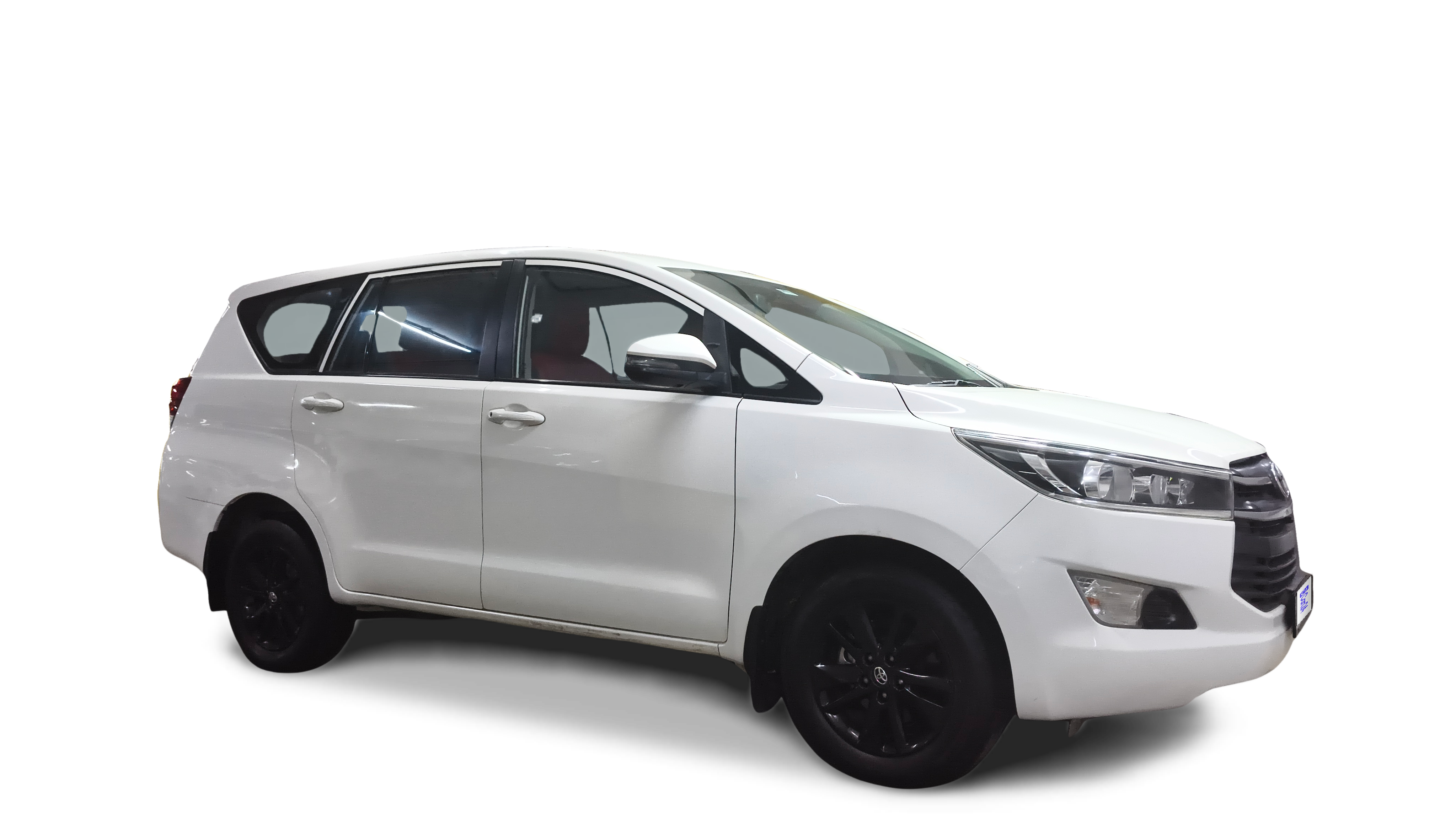 2022 Toyota Innova Crysta - SUV - Petrol - Manual - ₹11.12 lakh