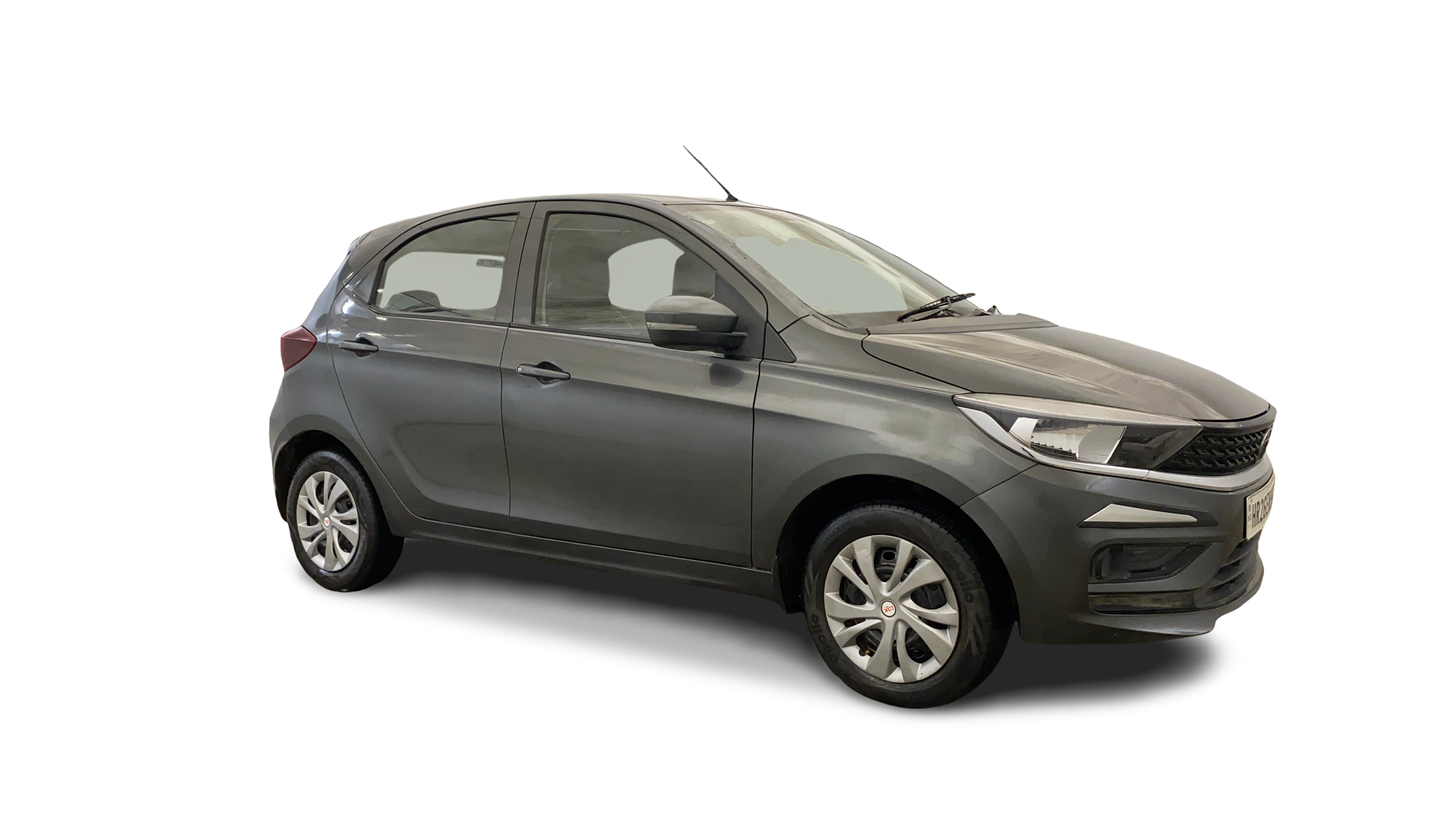 Tata Tiago-img