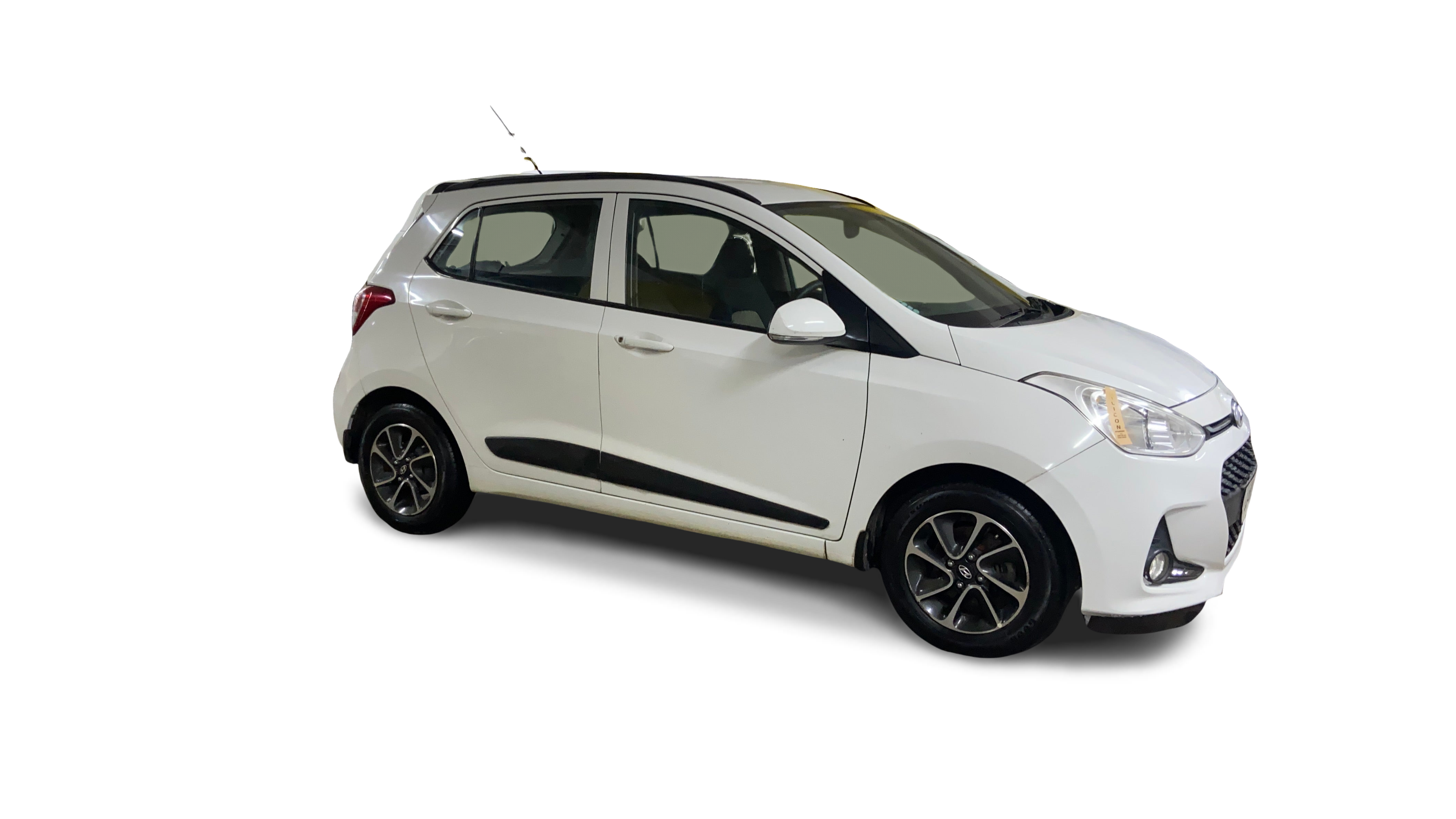 Hyundai Grand i10-img