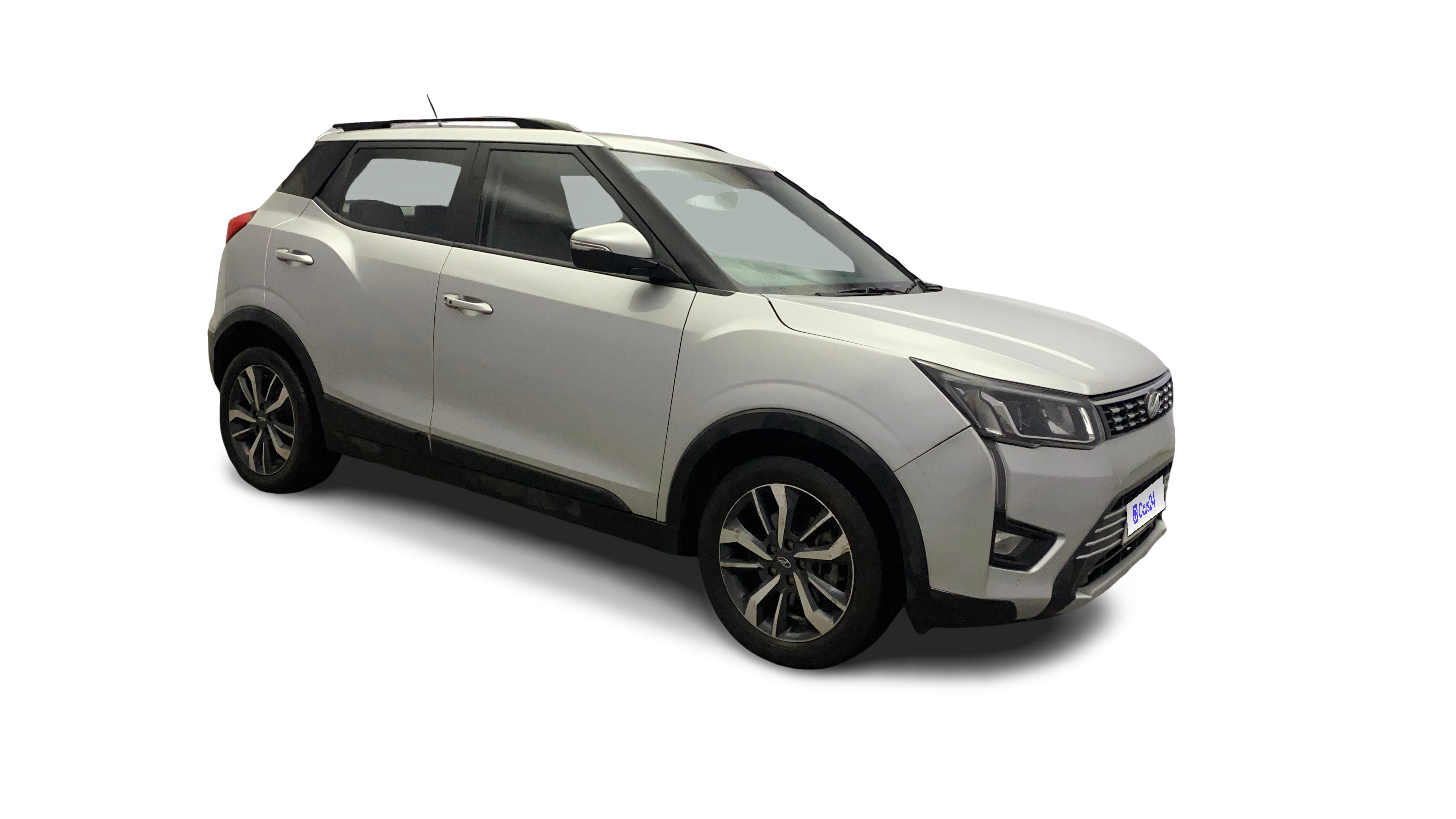 2020 Mahindra XUV300 - SUV - Petrol - Manual - ₹7.89 lakh