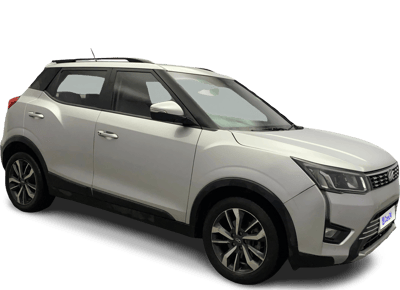 2020 Mahindra XUV300 - SUV - Petrol - Manual - ₹7.89 lakh