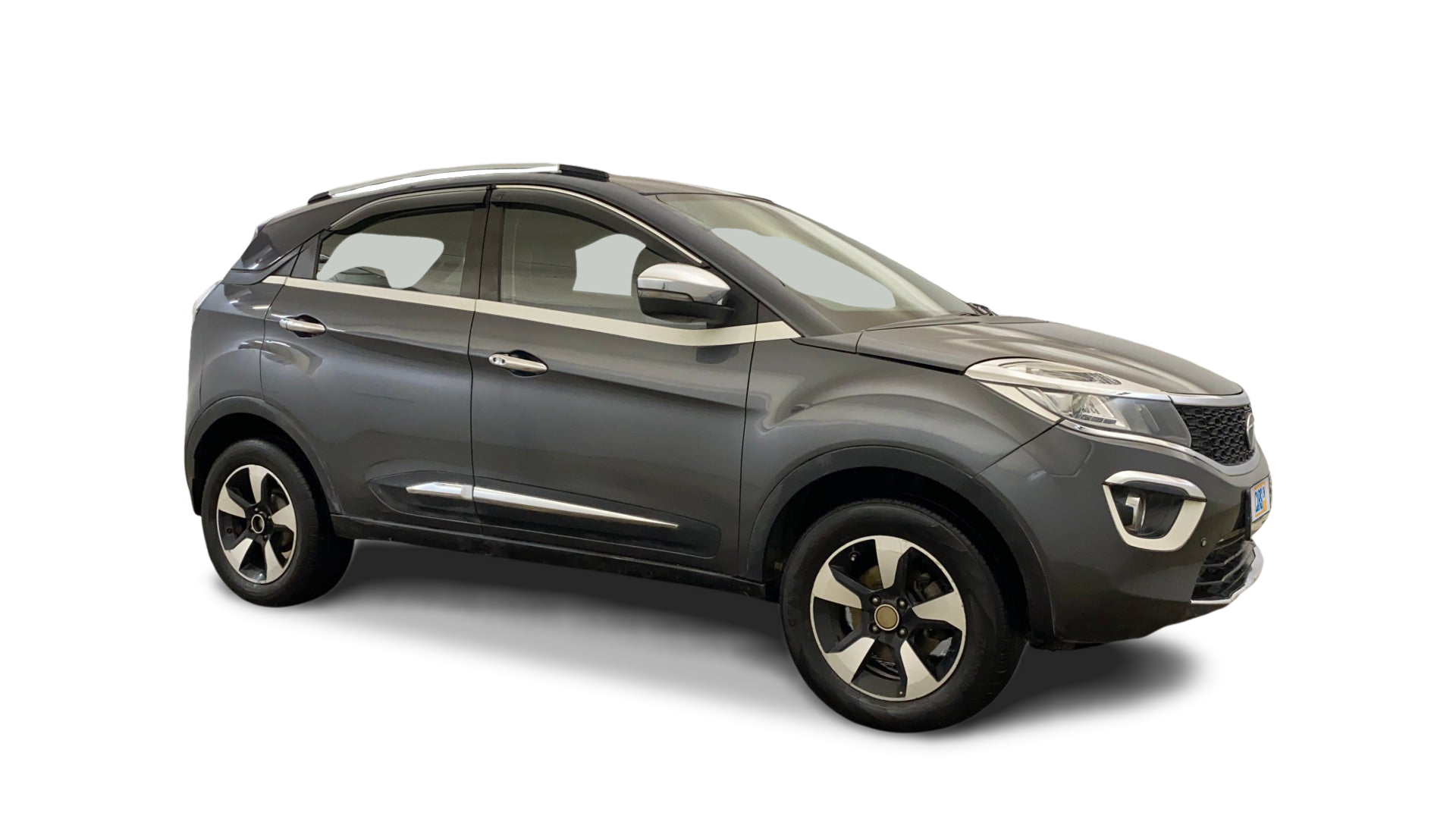 Tata NEXON-img