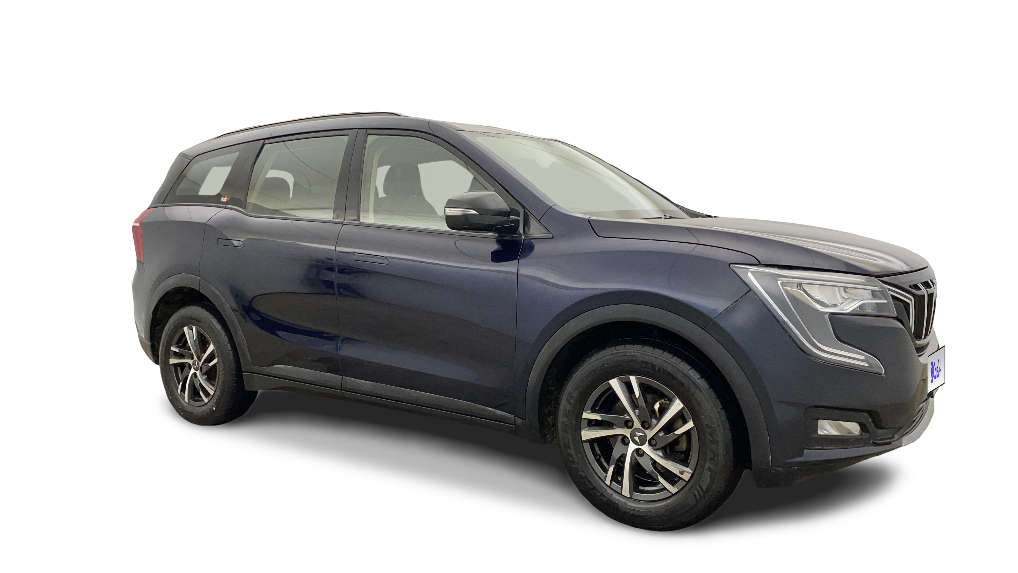 2022 Mahindra XUV700 - SUV - Petrol - Manual - ₹12.84 lakh