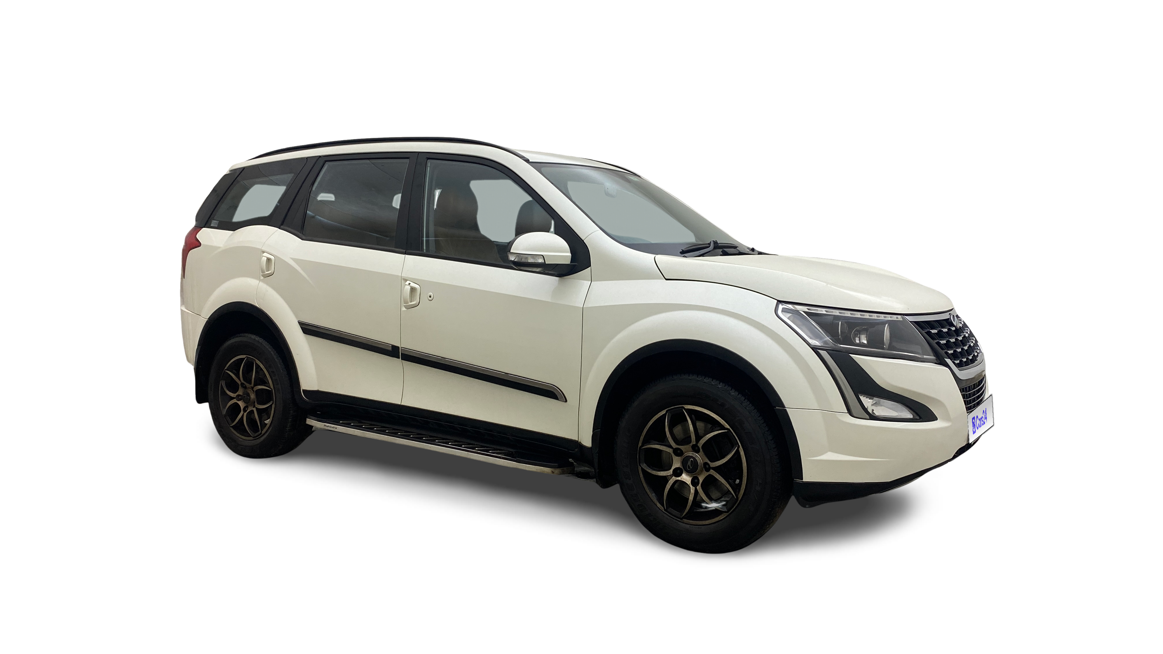 2020 Mahindra XUV500 - SUV - Diesel - Manual - ₹9.44 lakh