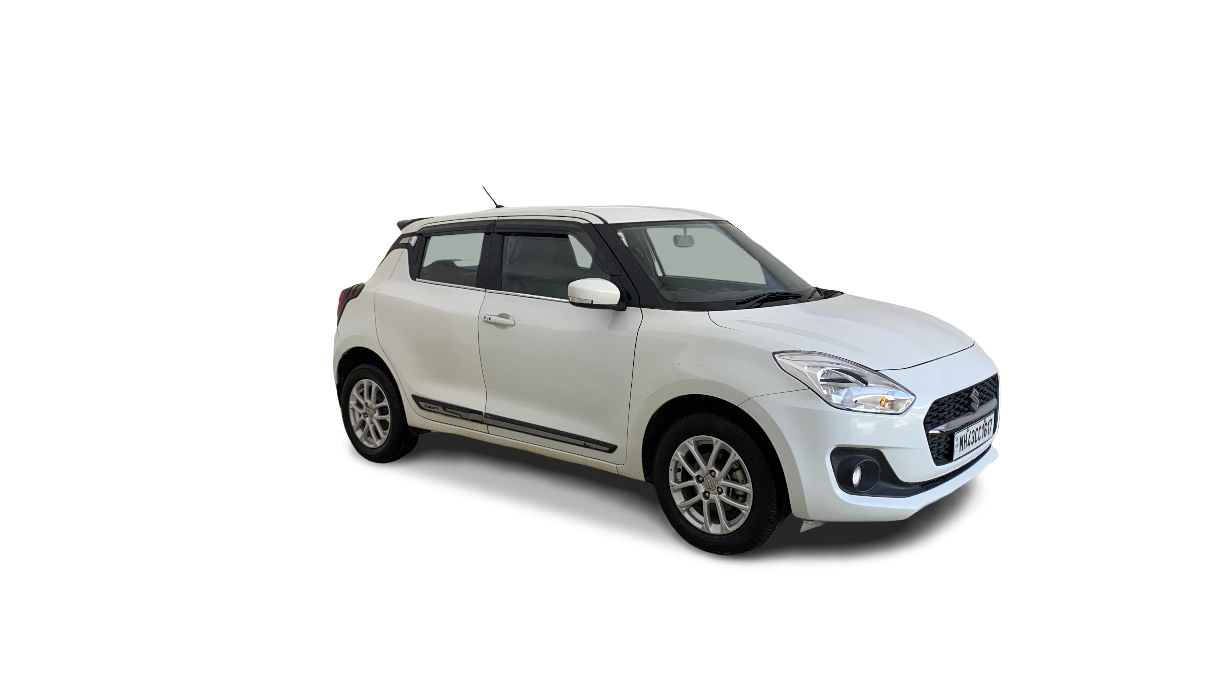 Maruti Swift-img