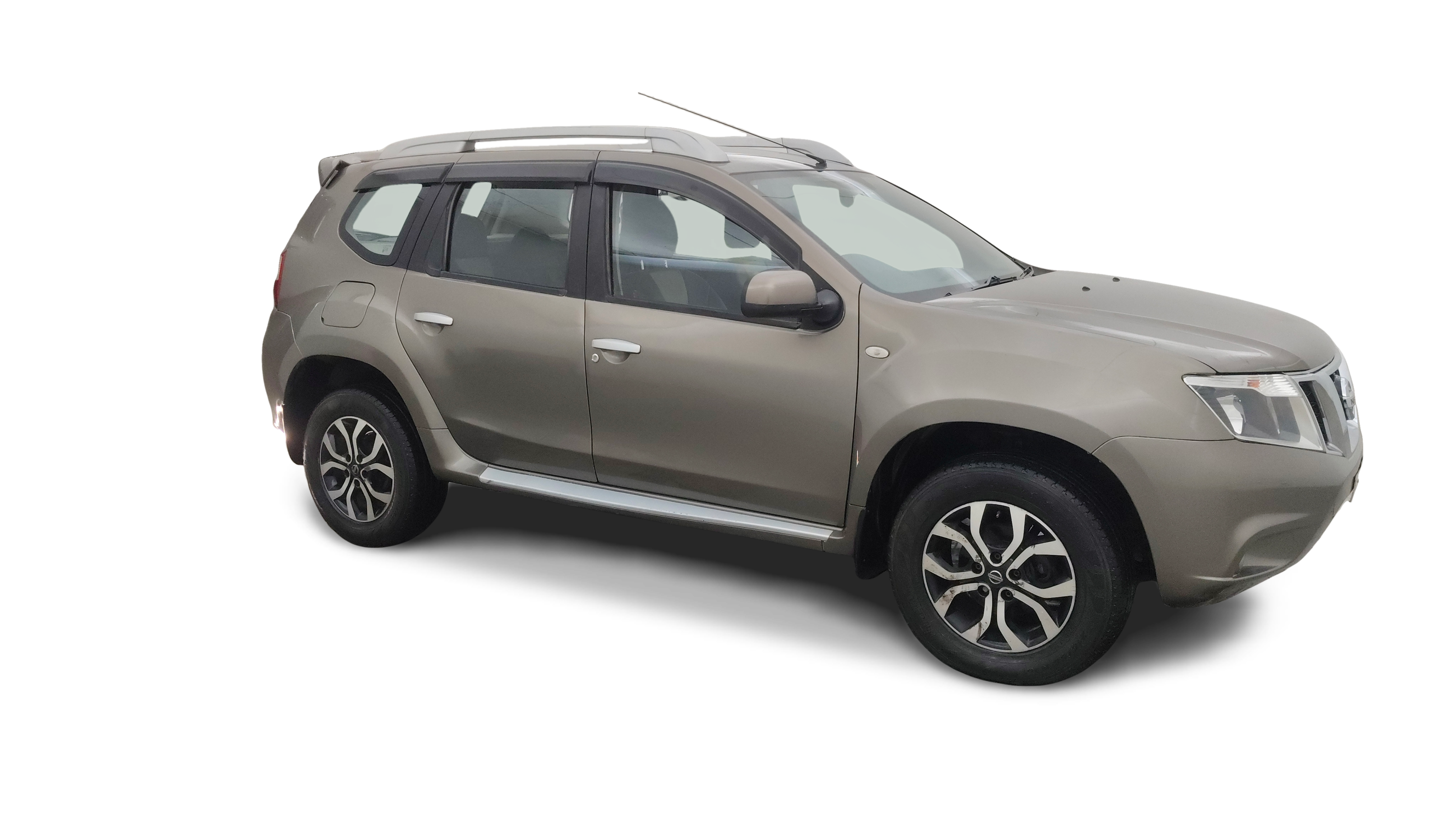 2014 Nissan Terrano - SUV - Diesel - Manual - ₹4.01 lakh