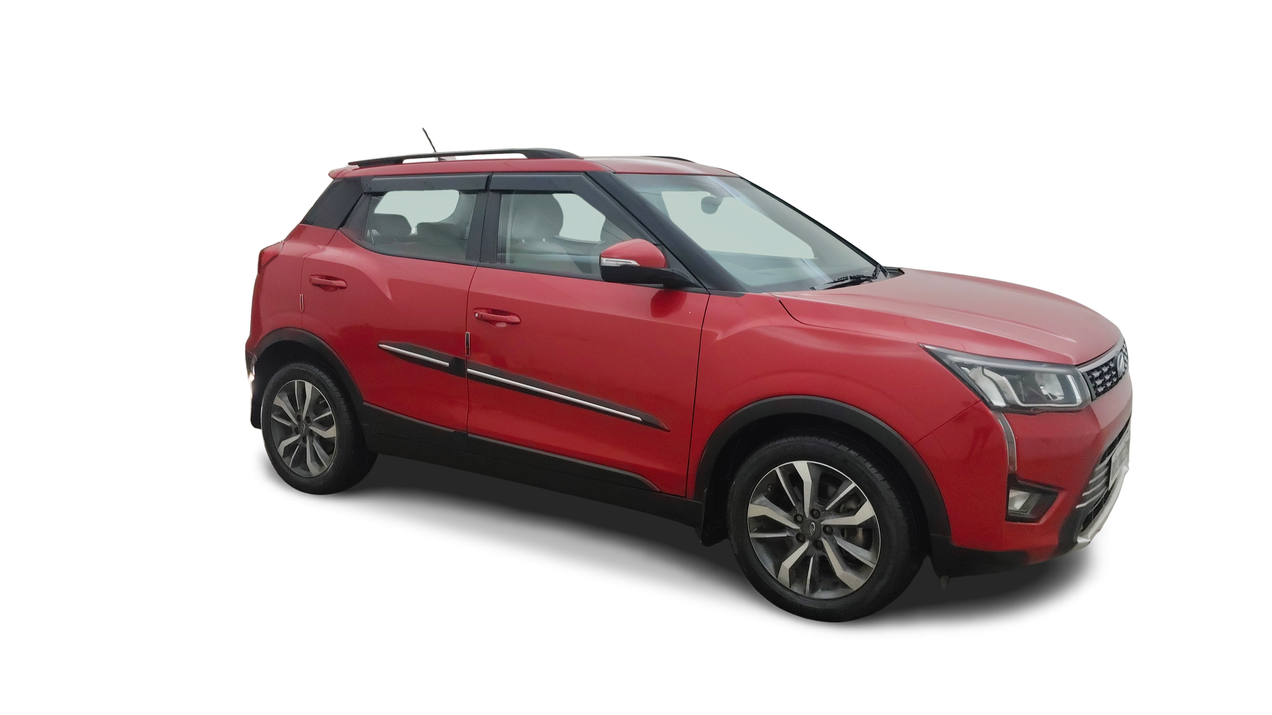 2021 Mahindra XUV300 - SUV - Petrol - Automatic - ₹8.11 lakh