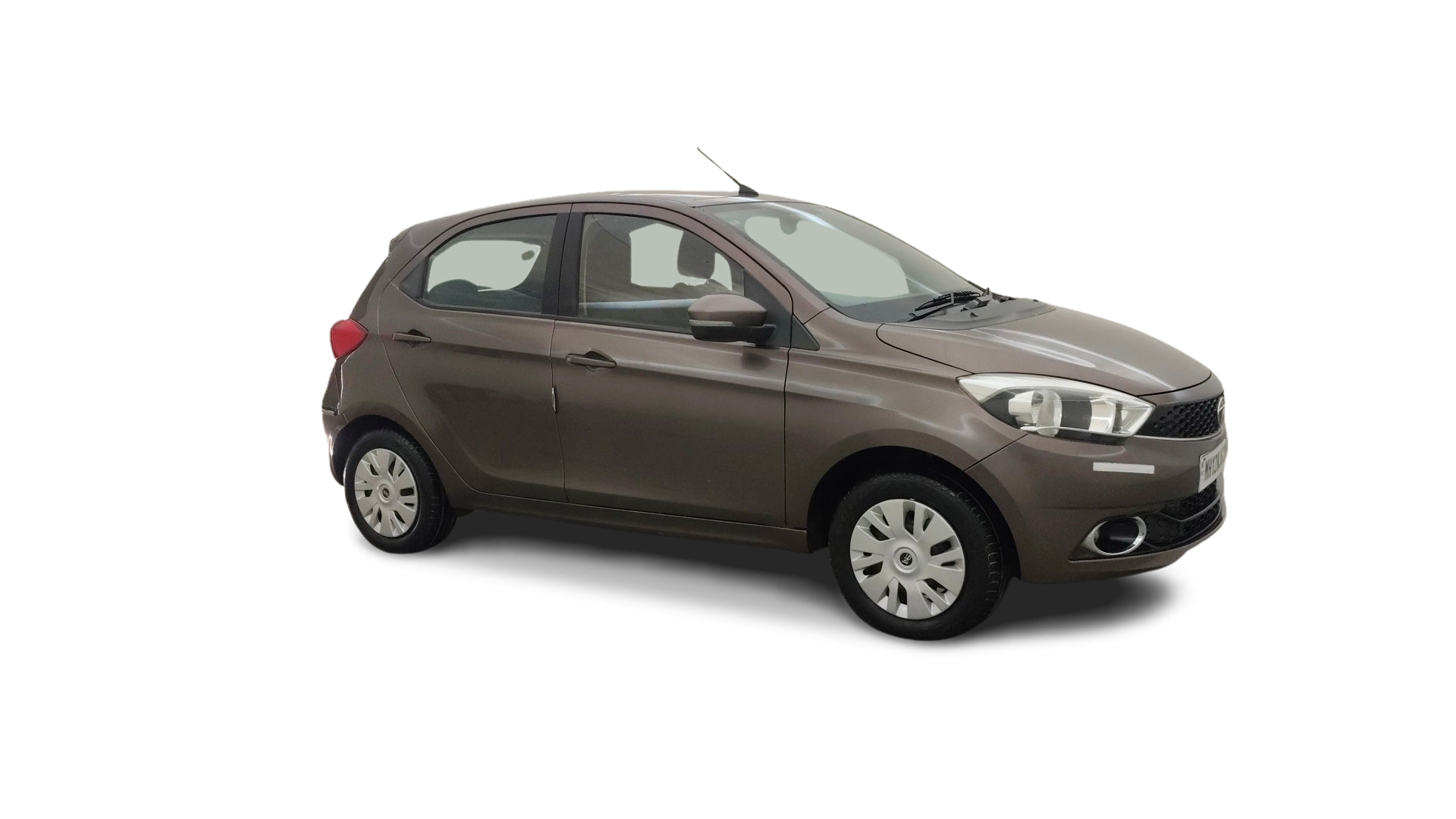 Tata Tiago-img