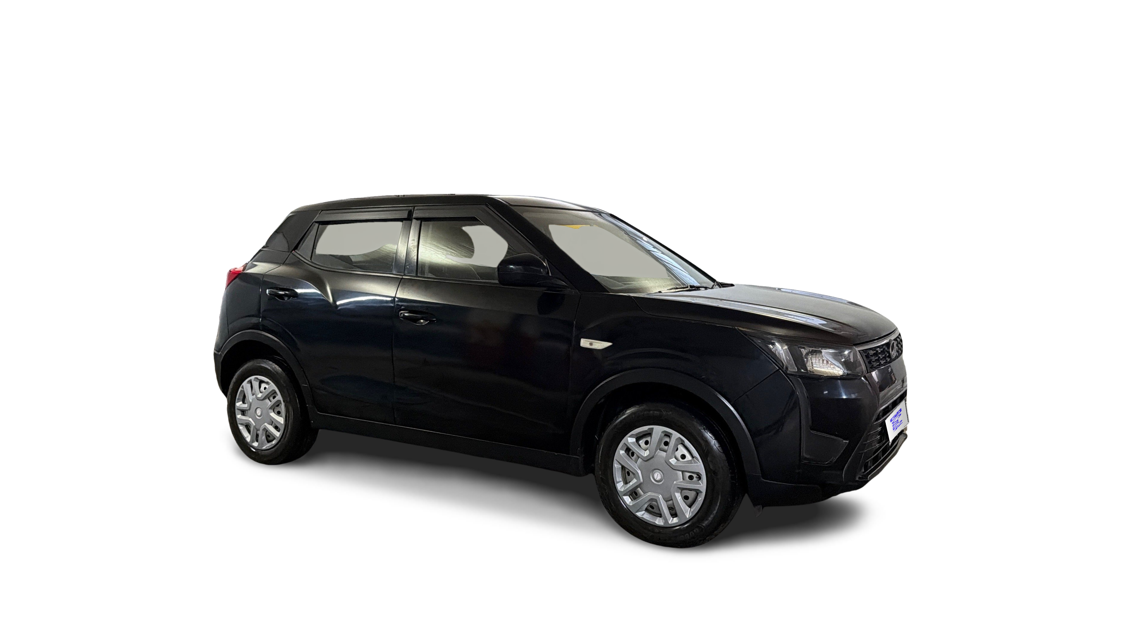 2020 Mahindra XUV300 - SUV - Petrol - Manual - ₹4.65 lakh