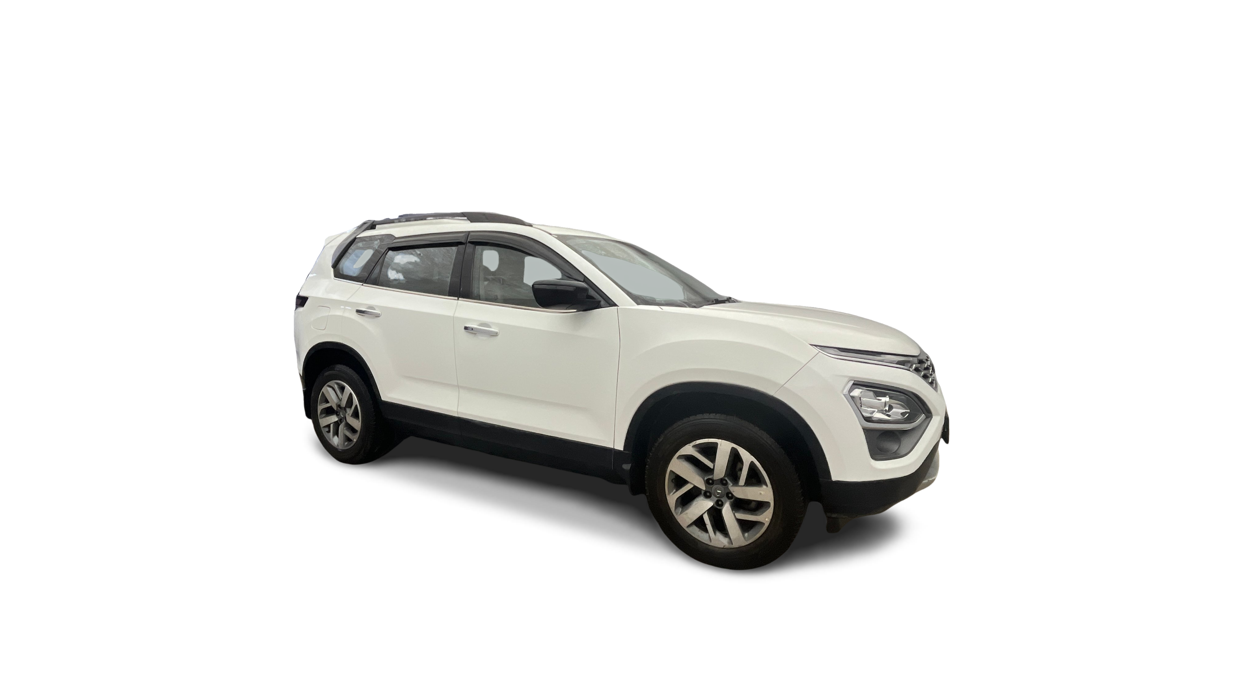 2023 Tata Safari - SUV - Diesel - Manual - ₹12.12 lakh