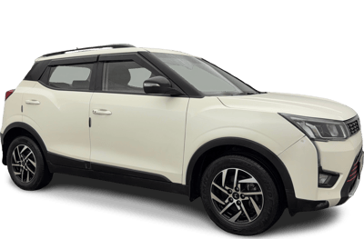 2022 Mahindra XUV300 - SUV - Petrol - Manual - ₹8.43 lakh