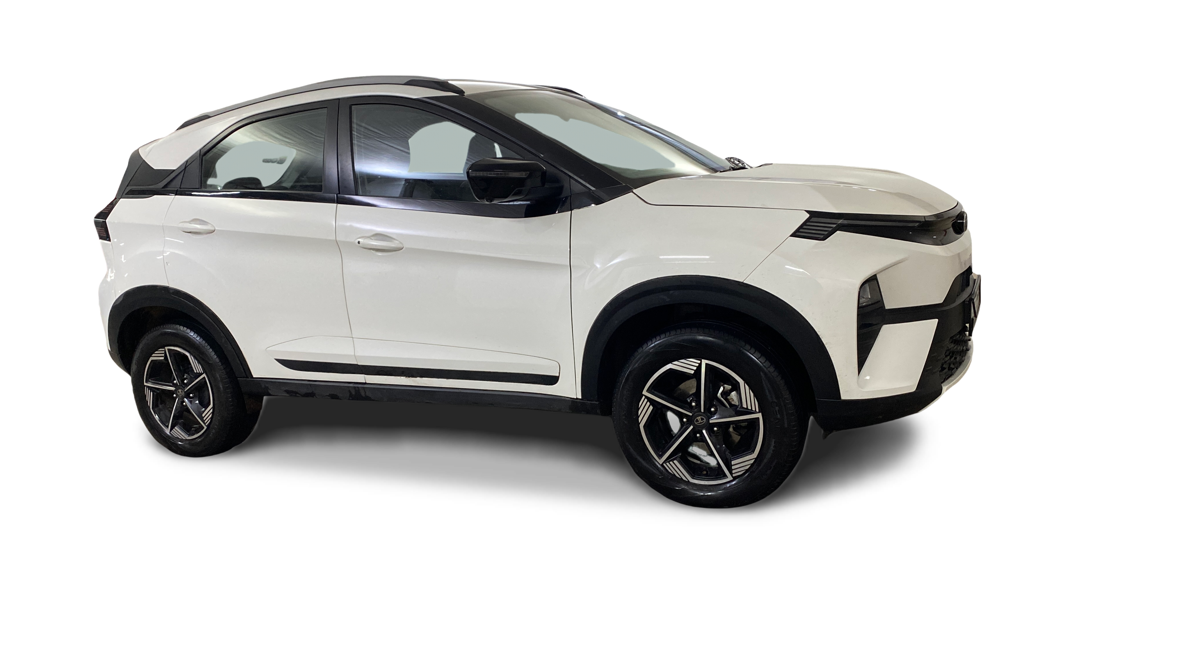 2025 Tata NEXON - SUV - CNG - Manual - ₹12.16 lakh