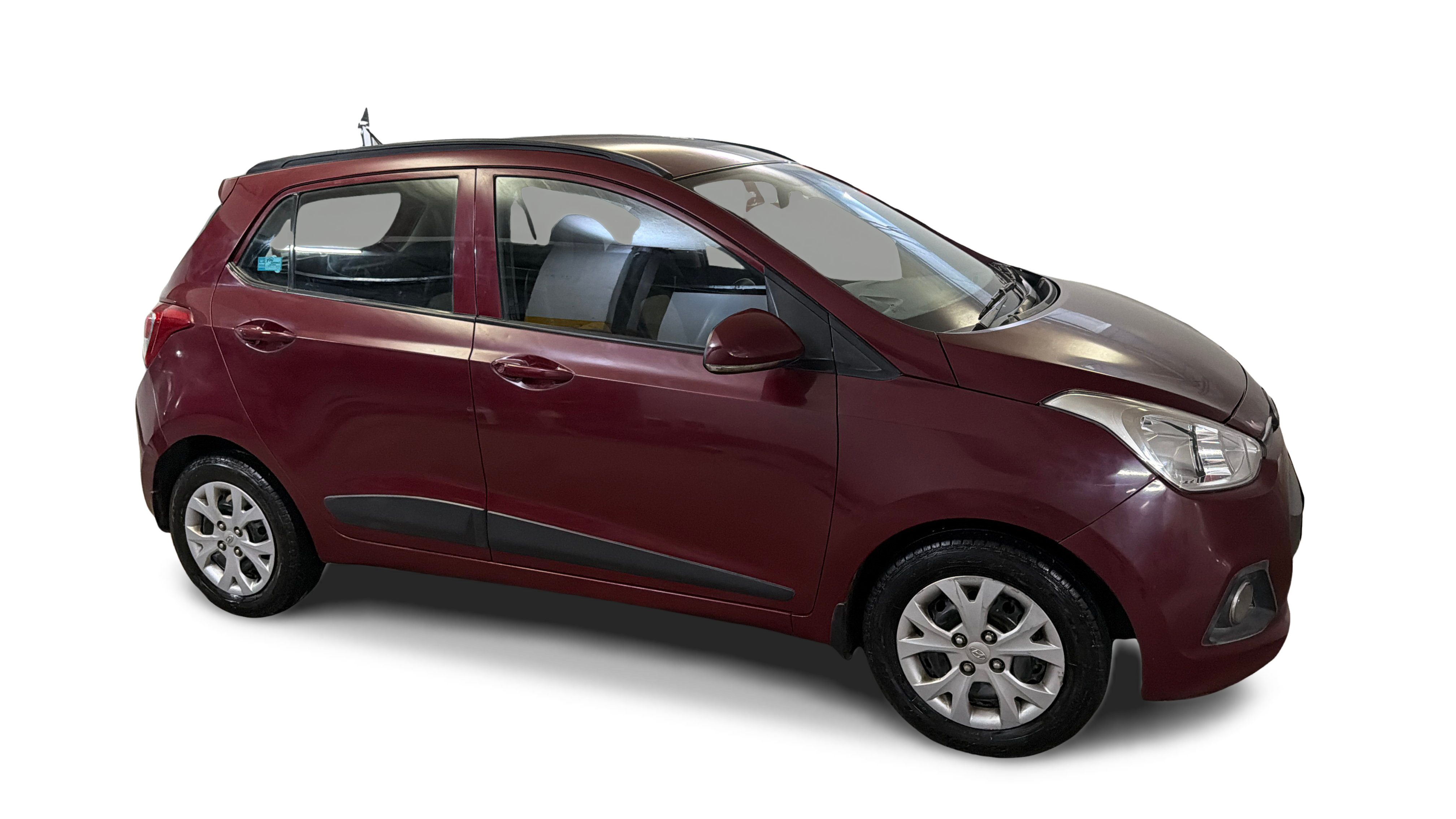 2016 Hyundai Grand i10 - Hatchback - Petrol - Manual - ₹2.60 lakh
