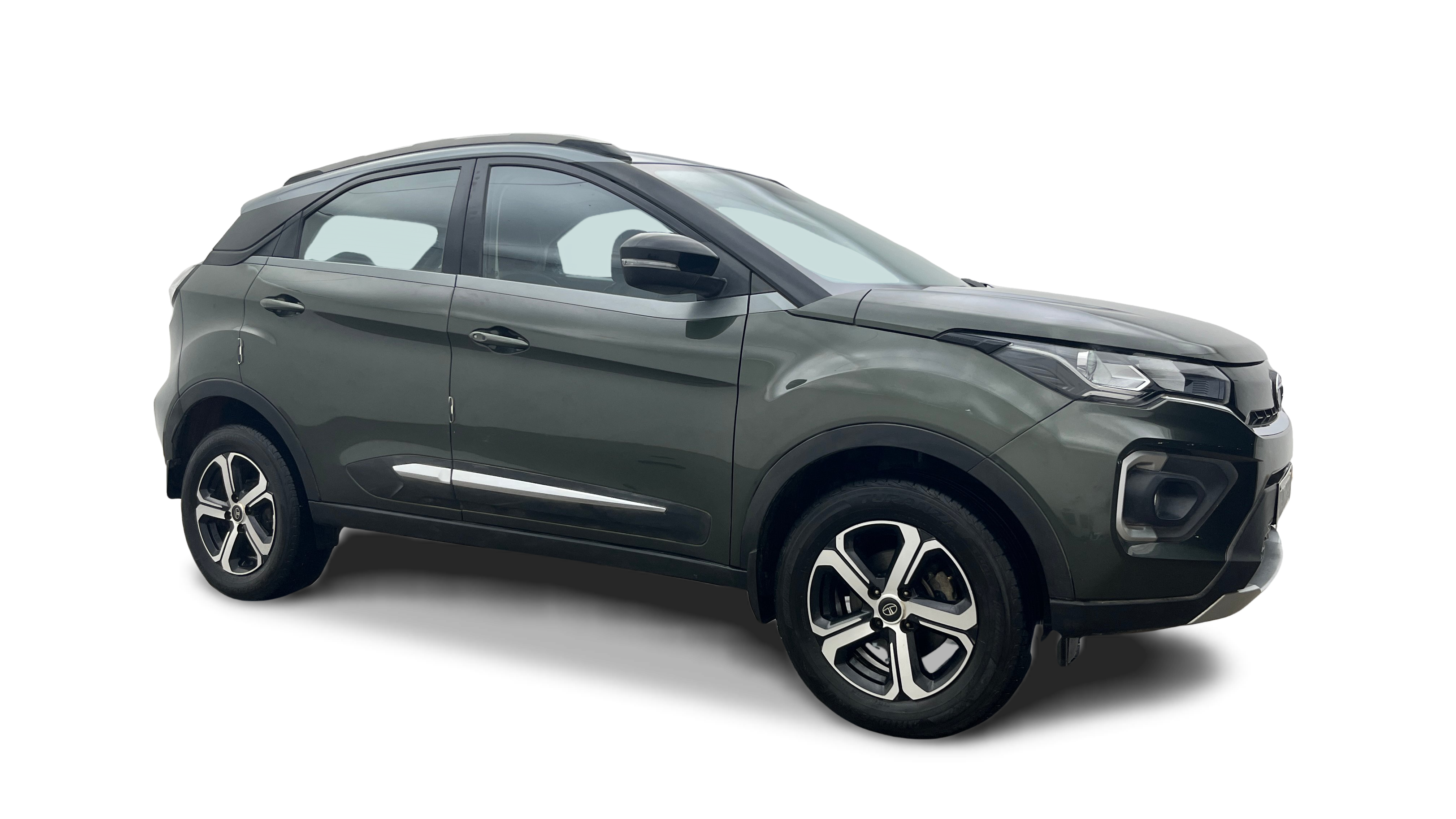 2022 Tata NEXON - SUV - Petrol - Automatic - ₹8.65 lakh