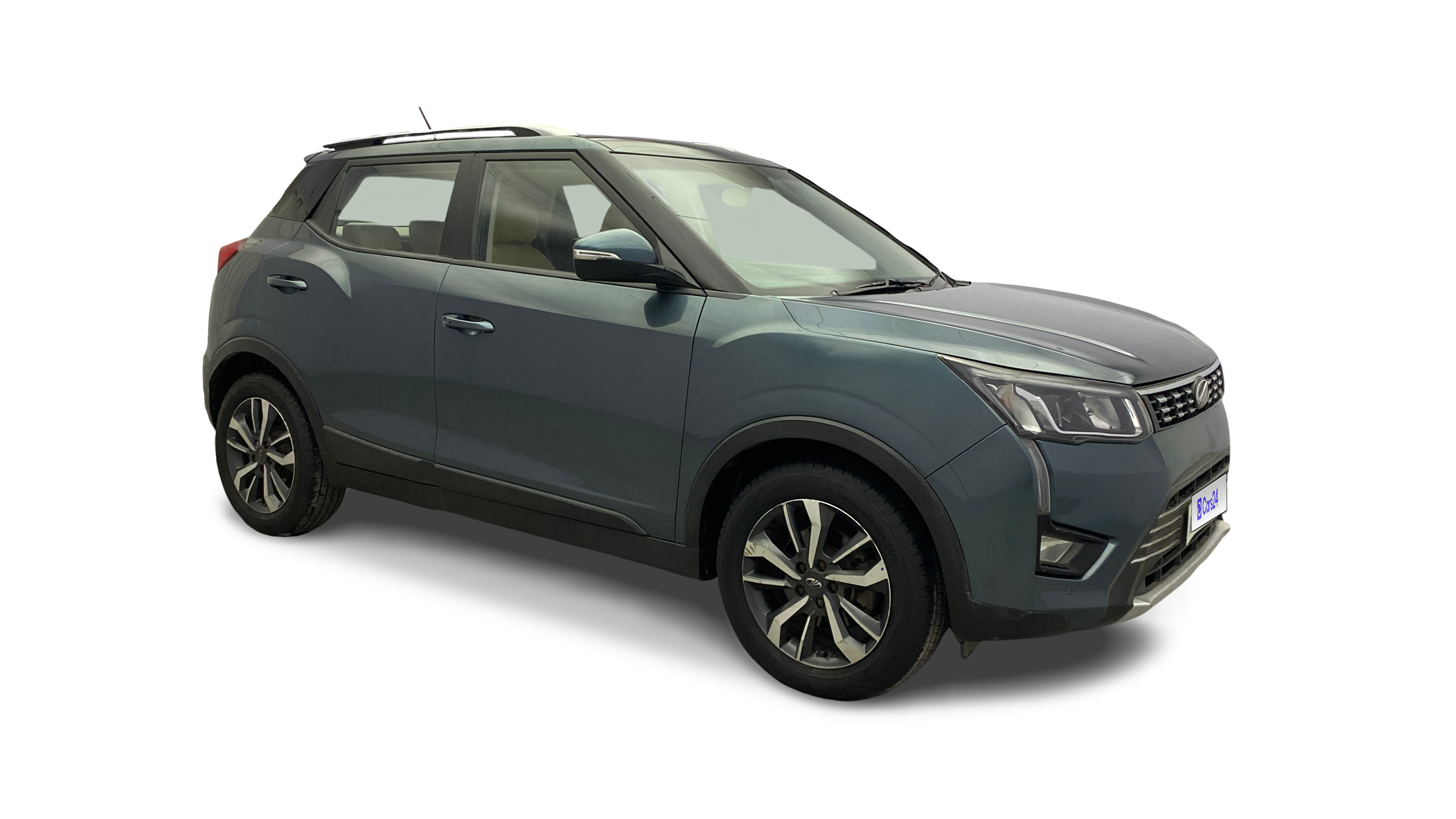 2019 Mahindra XUV300 - SUV - Diesel - Manual - ₹5.82 lakh