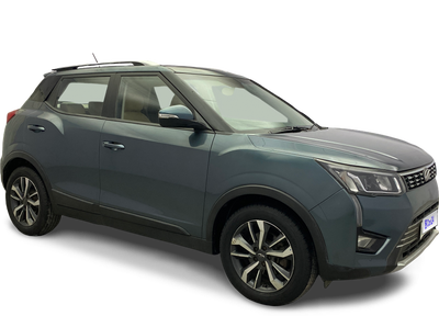 2019 Mahindra XUV300 - SUV - Diesel - Manual - ₹5.82 lakh