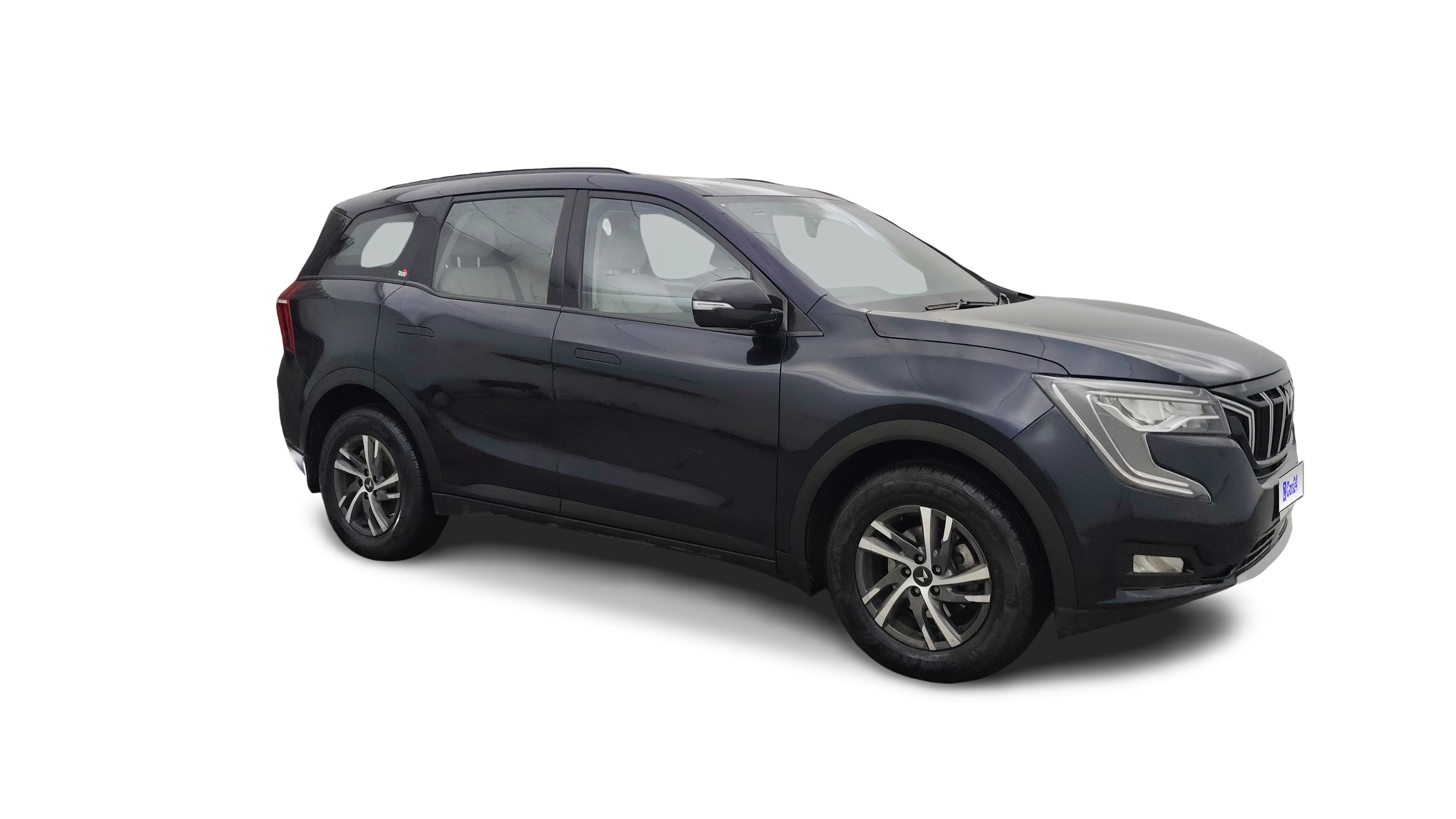 2024 Mahindra XUV700 - SUV - Petrol - Automatic - ₹17.40 lakh