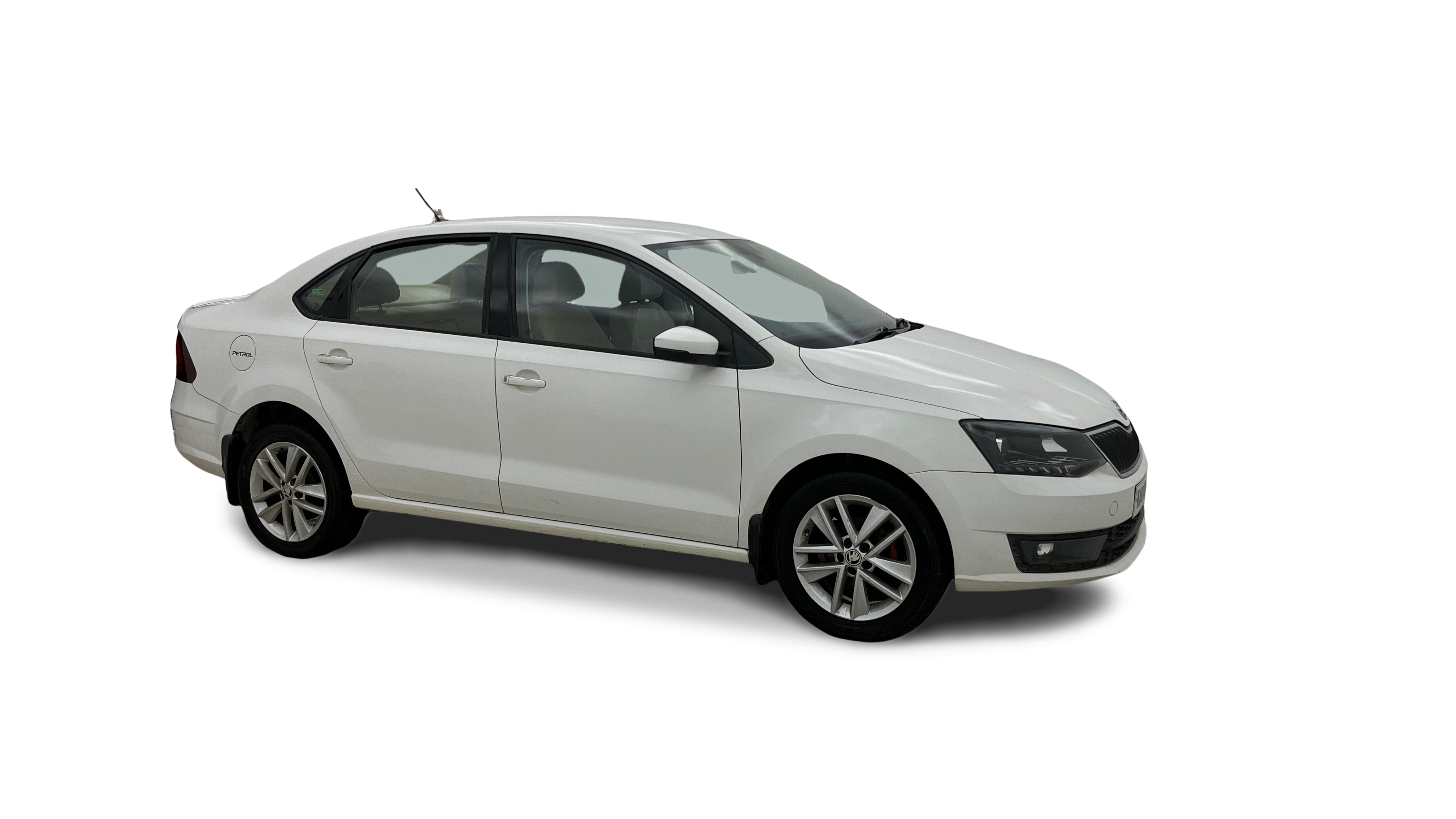 2018 Skoda Rapid - Sedan - Petrol - Manual - ₹5.65 lakh