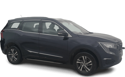 2022 Mahindra XUV700 - SUV - Petrol - Manual - ₹10.70 lakh