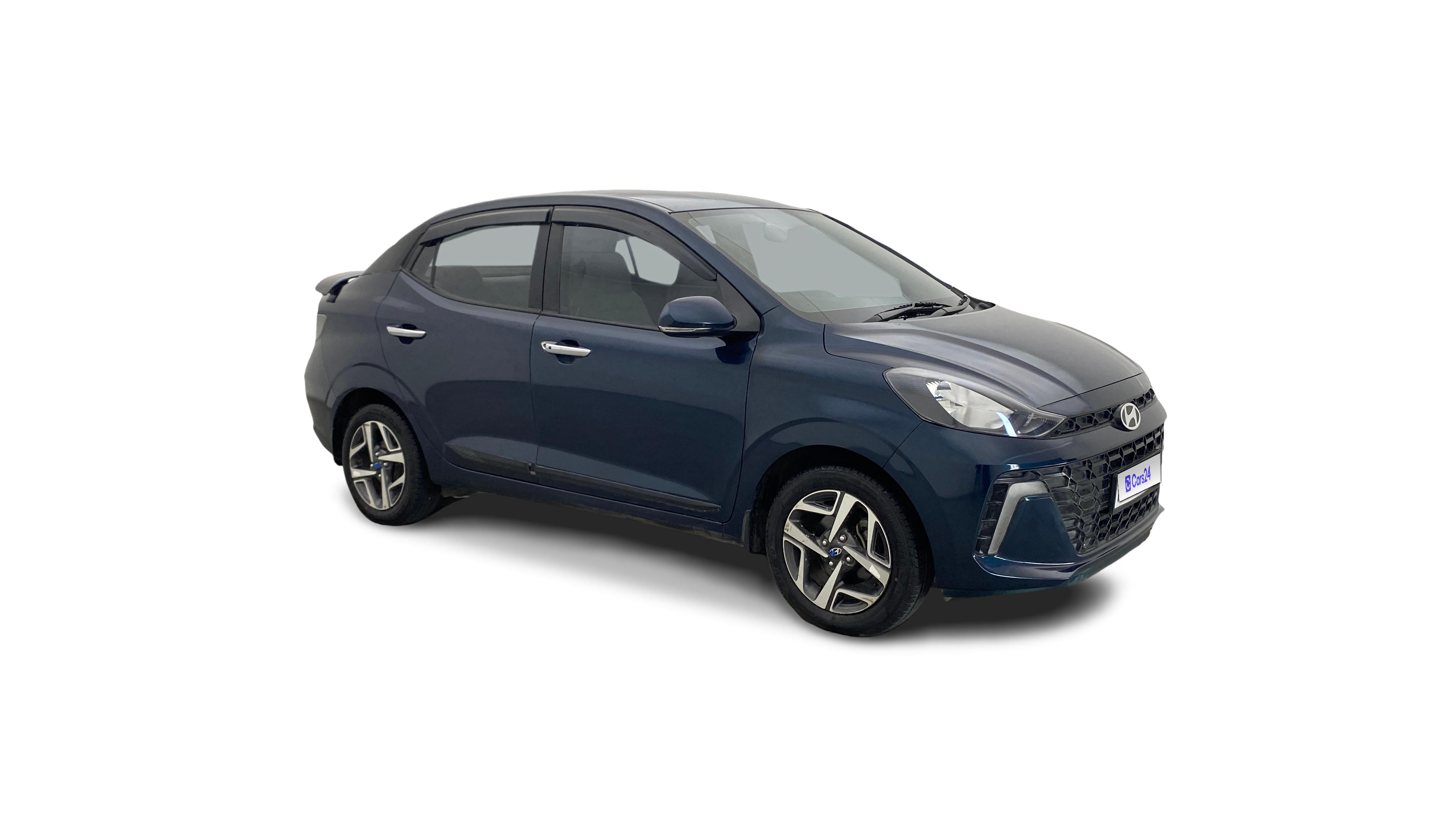 2023 Hyundai AURA - Sedan - CNG - Manual - ₹6.76 lakh