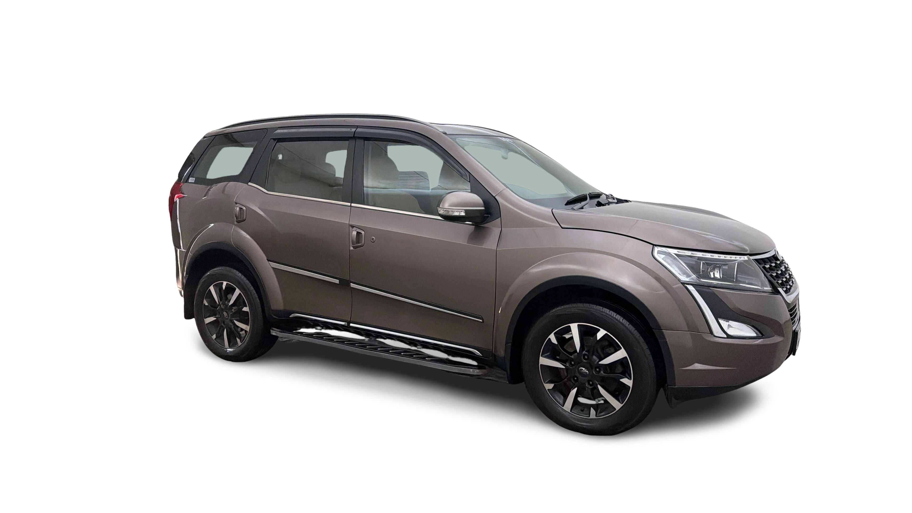 2018 Mahindra XUV500 - SUV - Diesel - Automatic - ₹10.79 lakh
