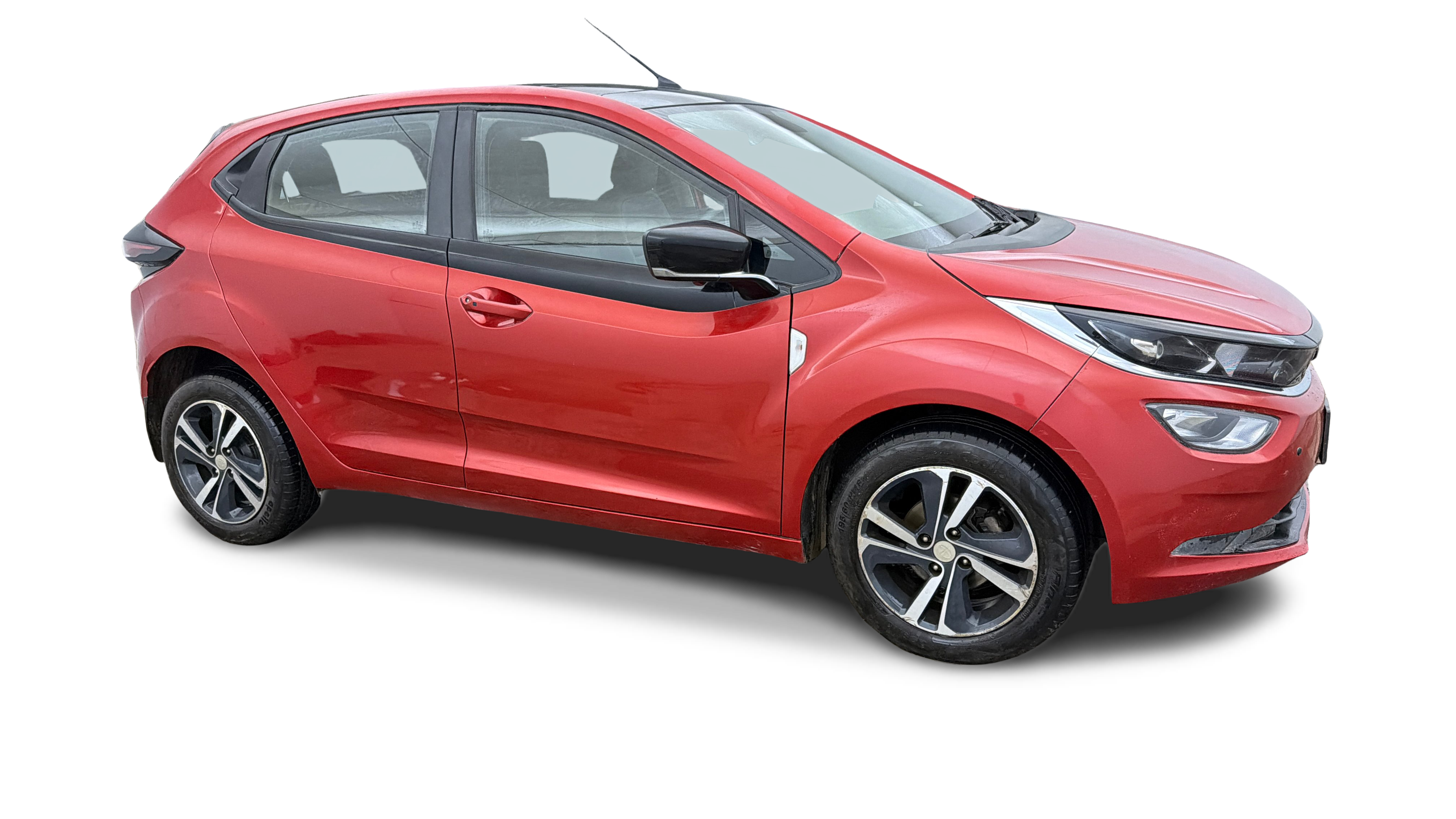 2022 Tata ALTROZ - Hatchback - Petrol - Automatic - ₹4.52 lakh