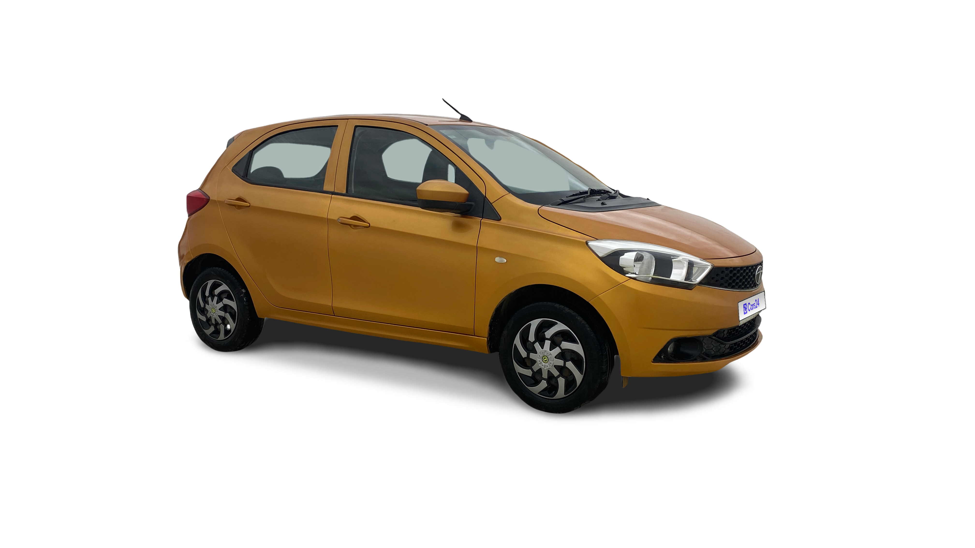 2018 Tata Tiago - Hatchback - Petrol - Manual - ₹2.76 lakh