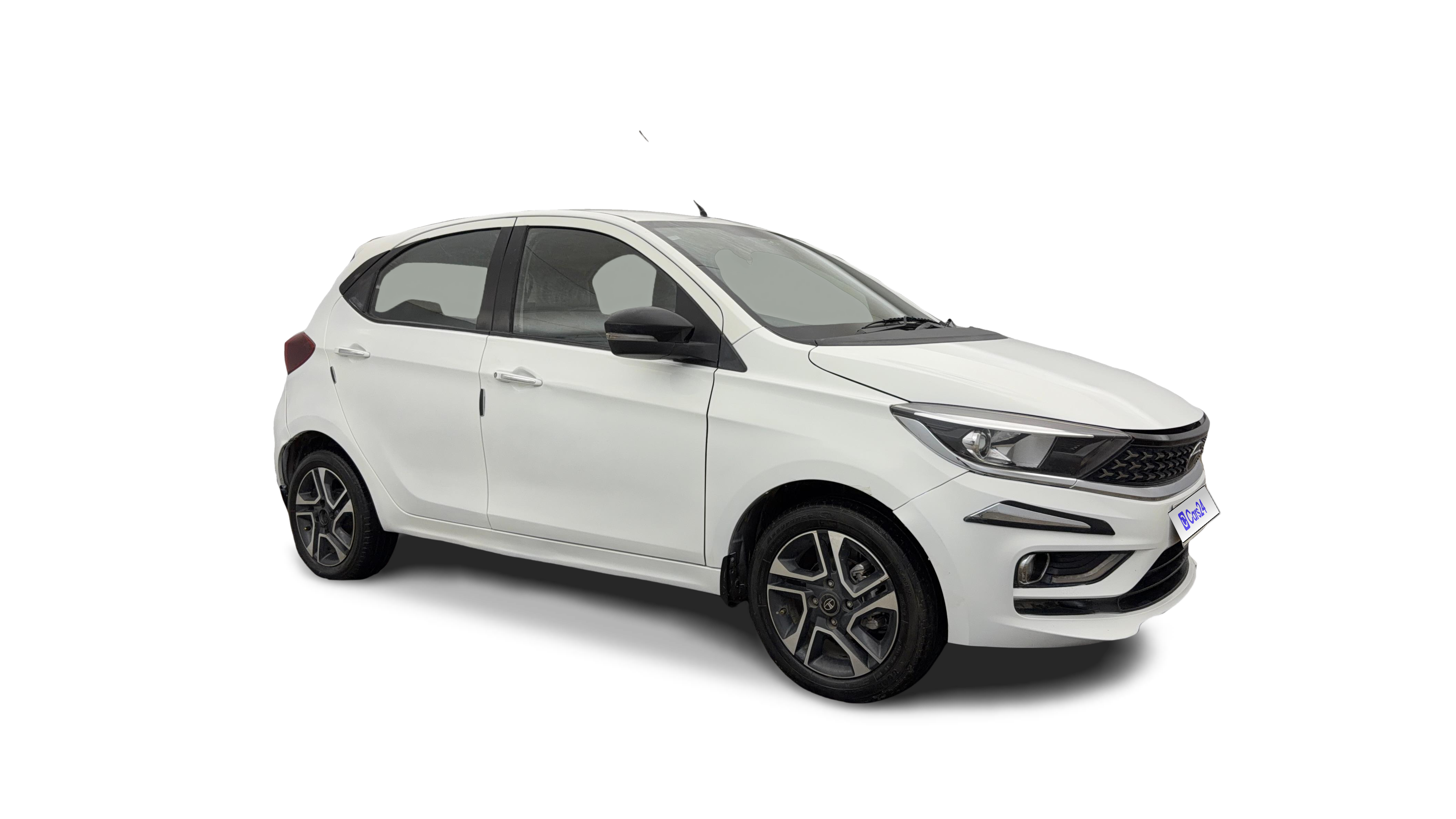2022 Tata Tiago - Hatchback - Petrol - Automatic - ₹4.50 lakh