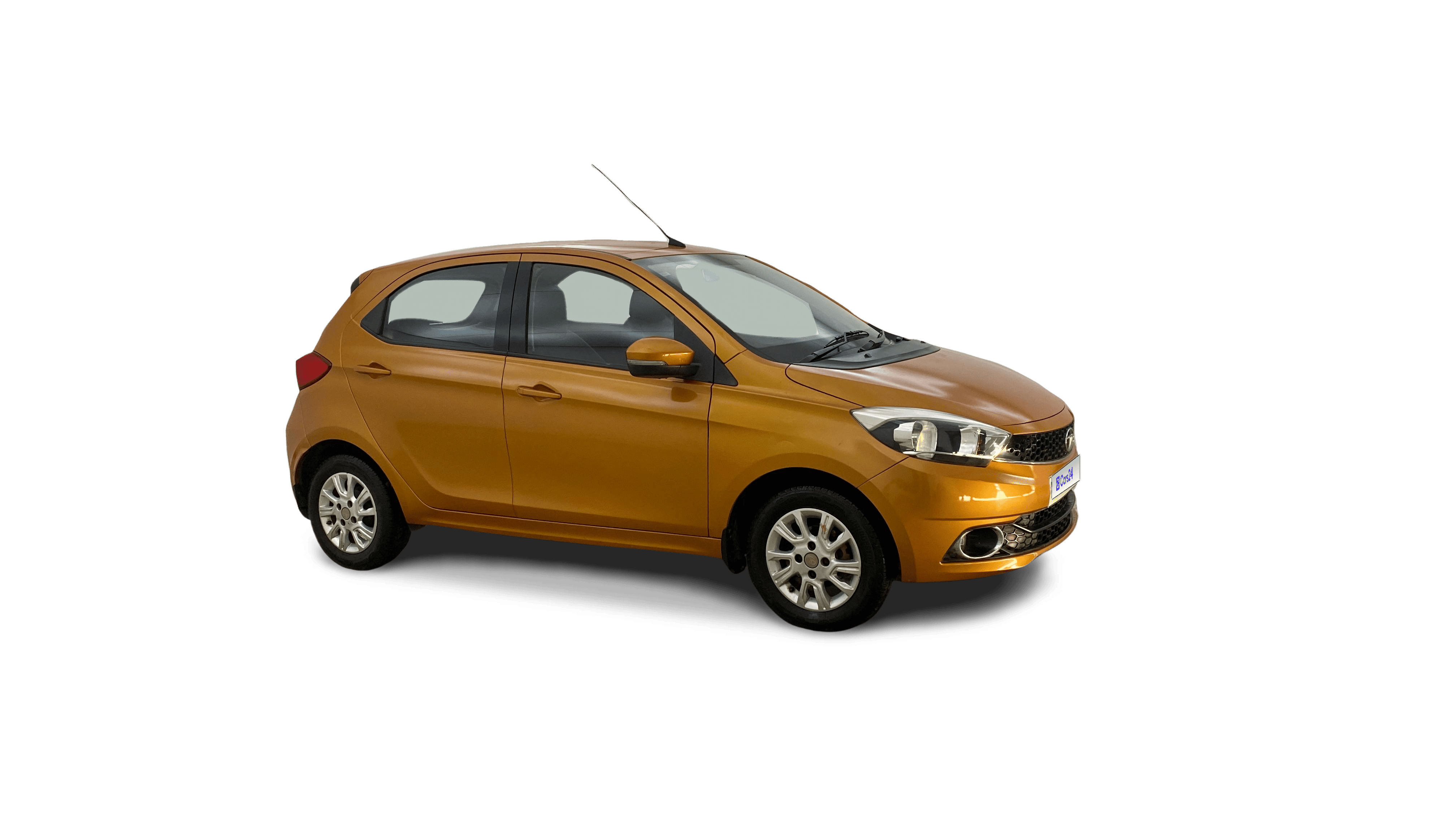 2017 Tata Tiago - Hatchback - Petrol - Manual - ₹2.81 lakh