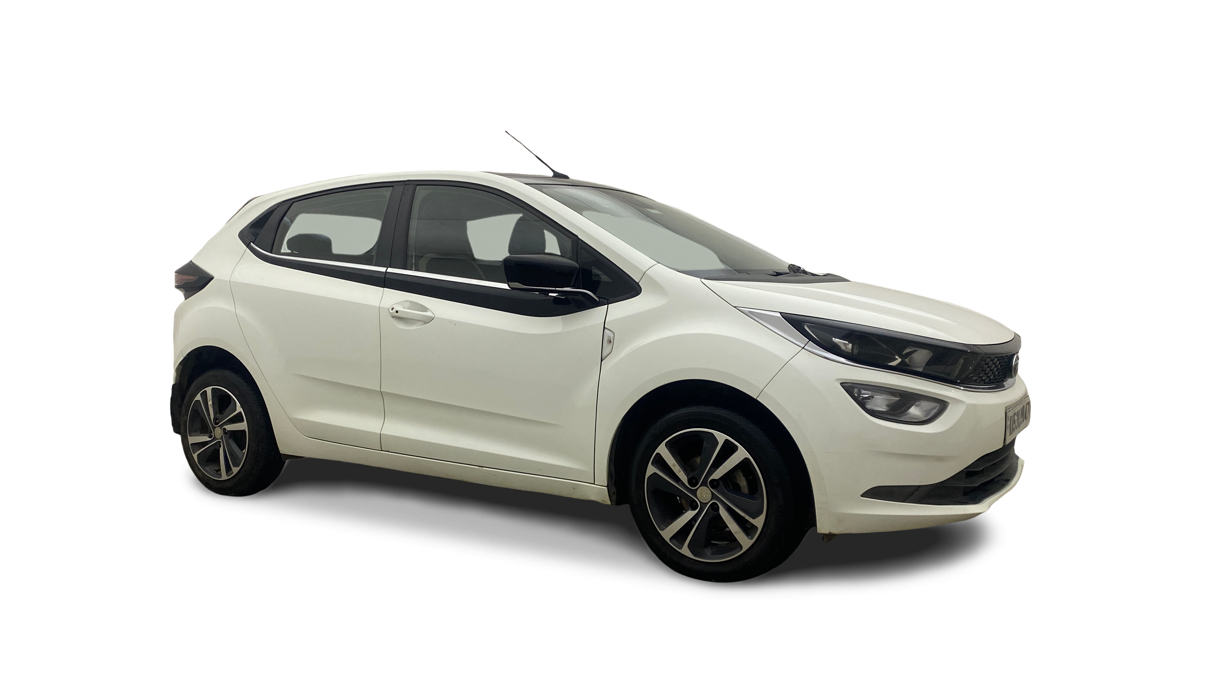 2022 Tata ALTROZ - Hatchback - Petrol - Automatic - ₹7.13 lakh