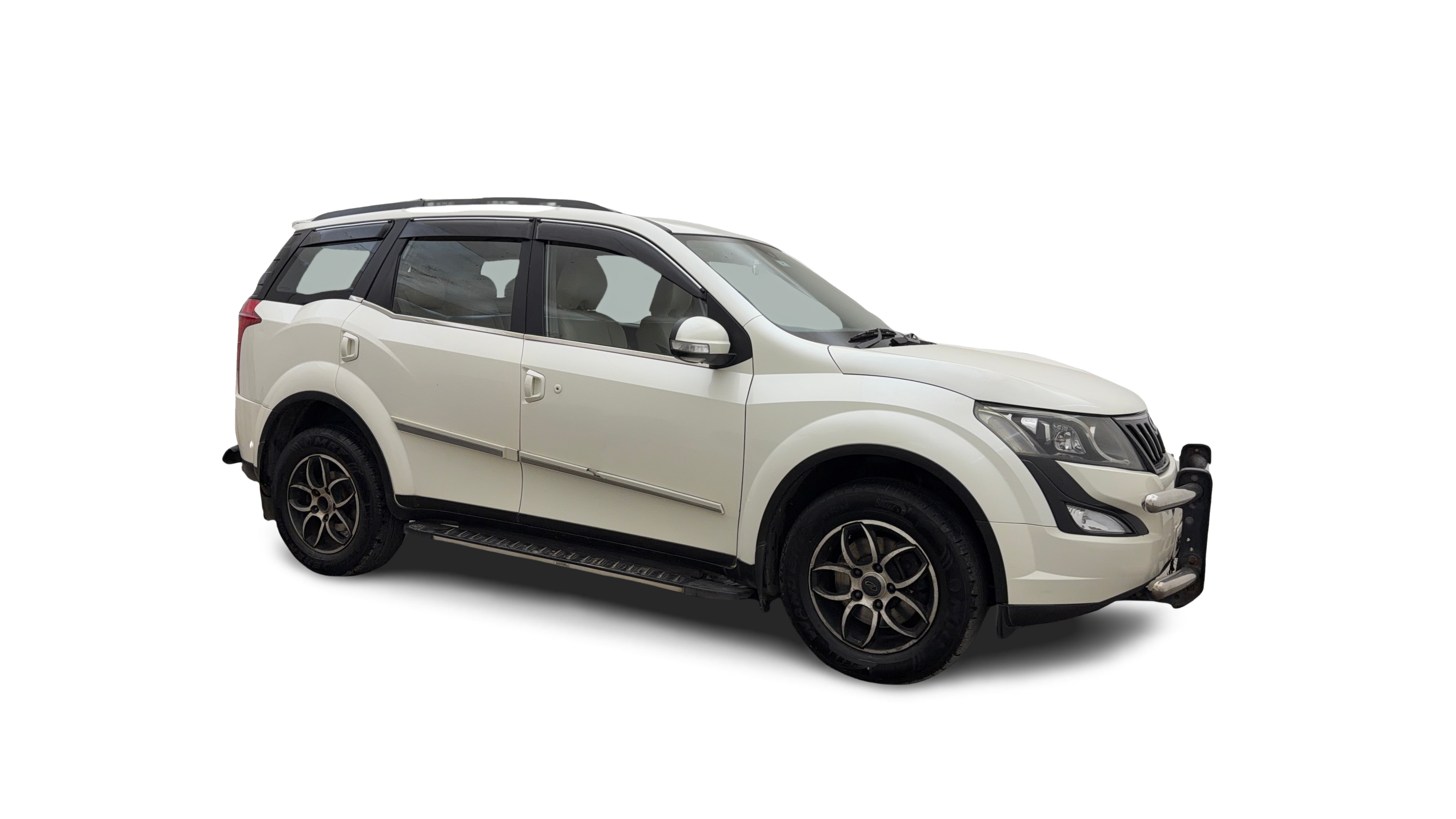 2016 Mahindra XUV500 - SUV - Diesel - Manual - ₹6.72 lakh