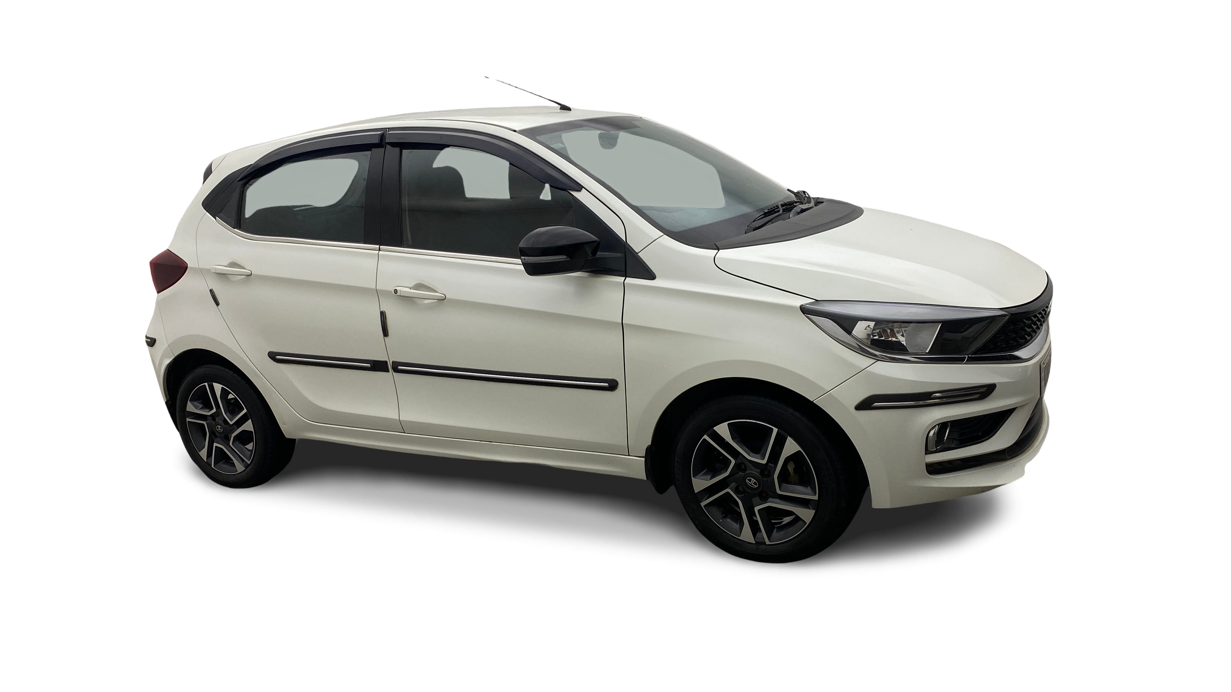 2021 Tata Tiago - Hatchback - Petrol - Manual - ₹5.10 lakh