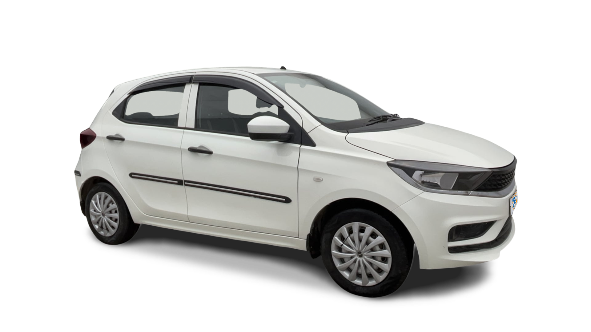 Tata Tiago-img