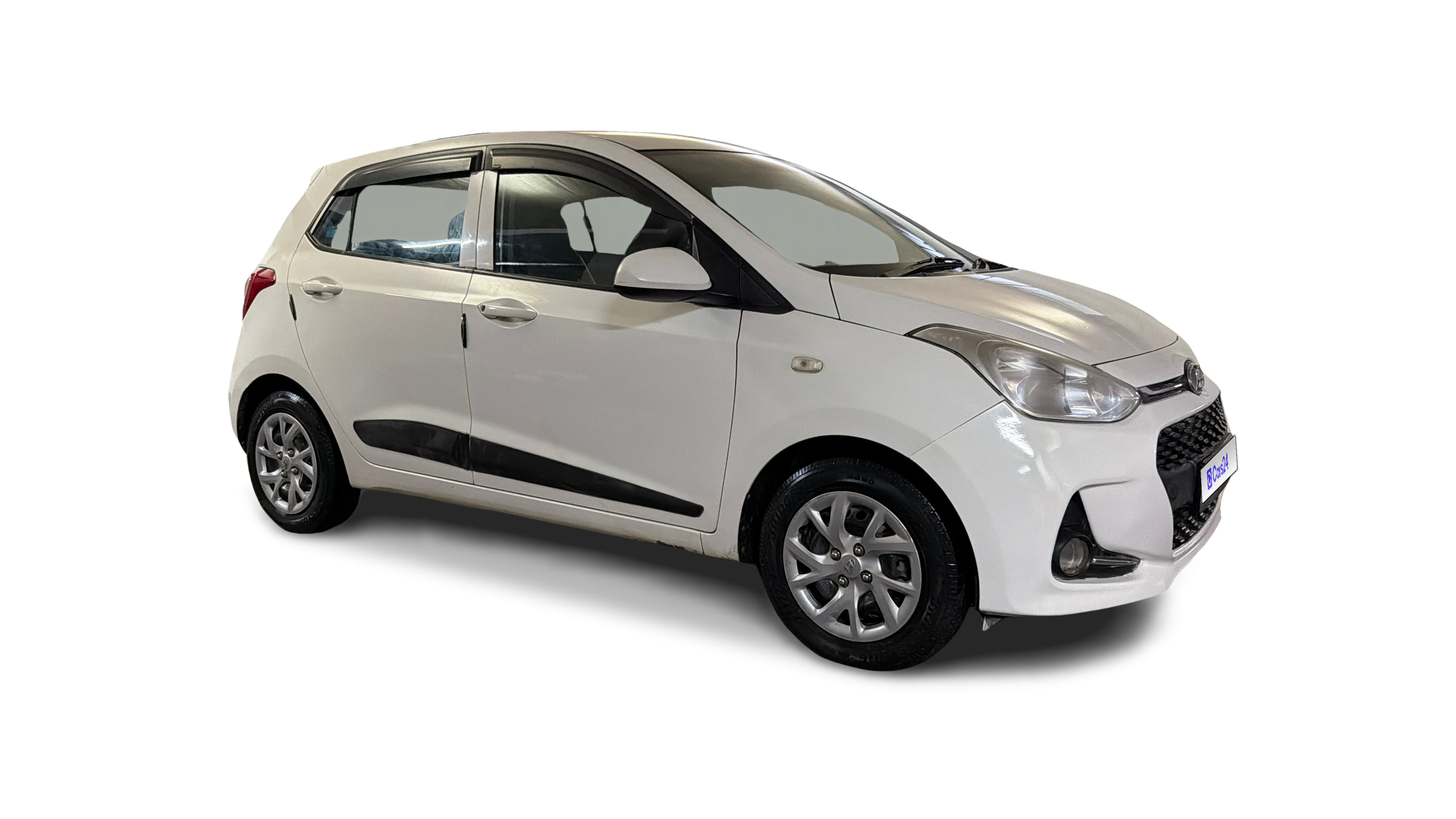 2017 Hyundai Grand i10 - Hatchback - Petrol - Manual - ₹2.83 lakh