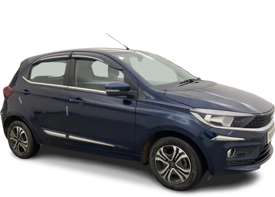 Tata Tiago-img
