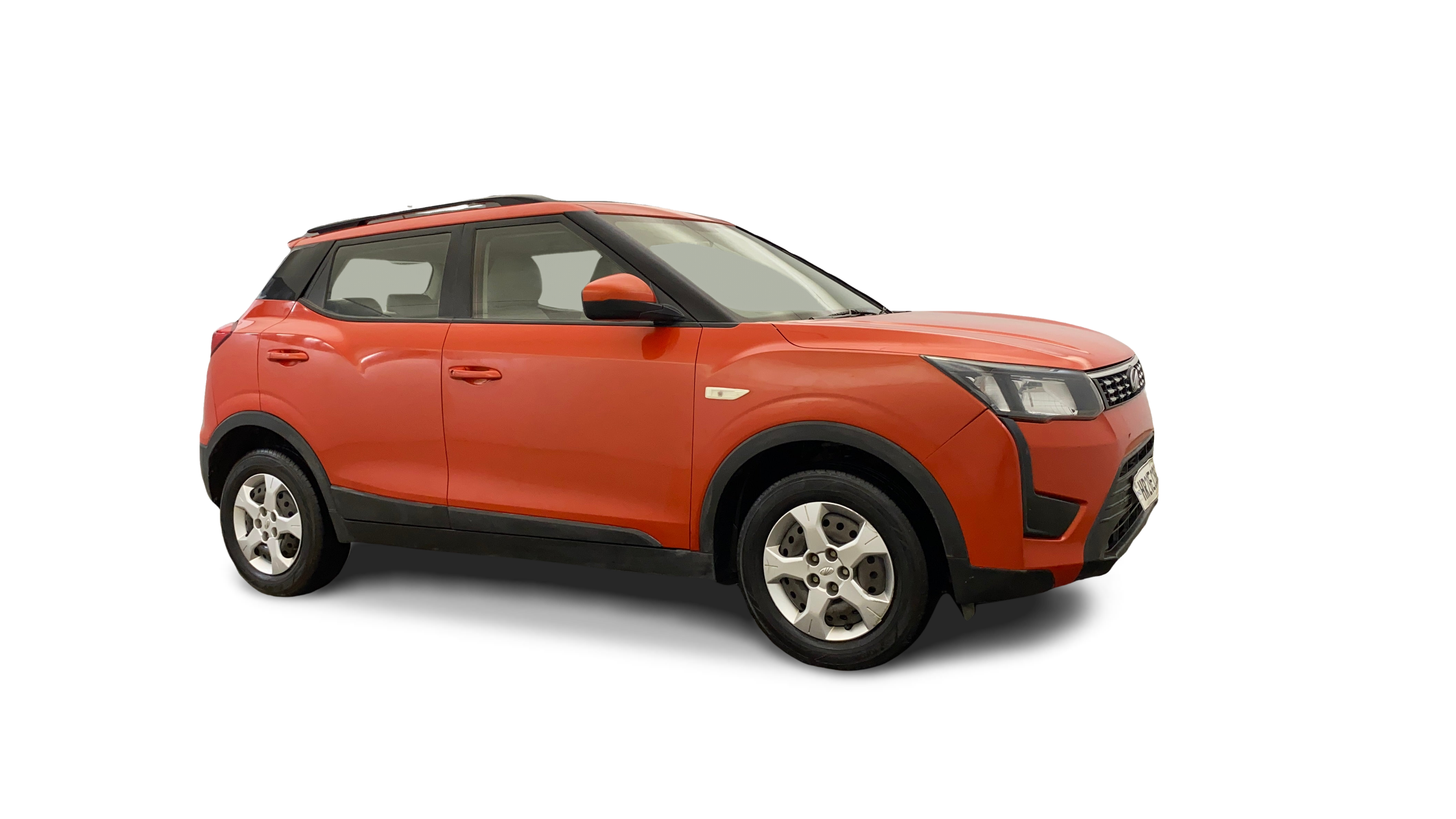 2019 Mahindra XUV300 - SUV - Petrol - Manual - ₹4.82 lakh
