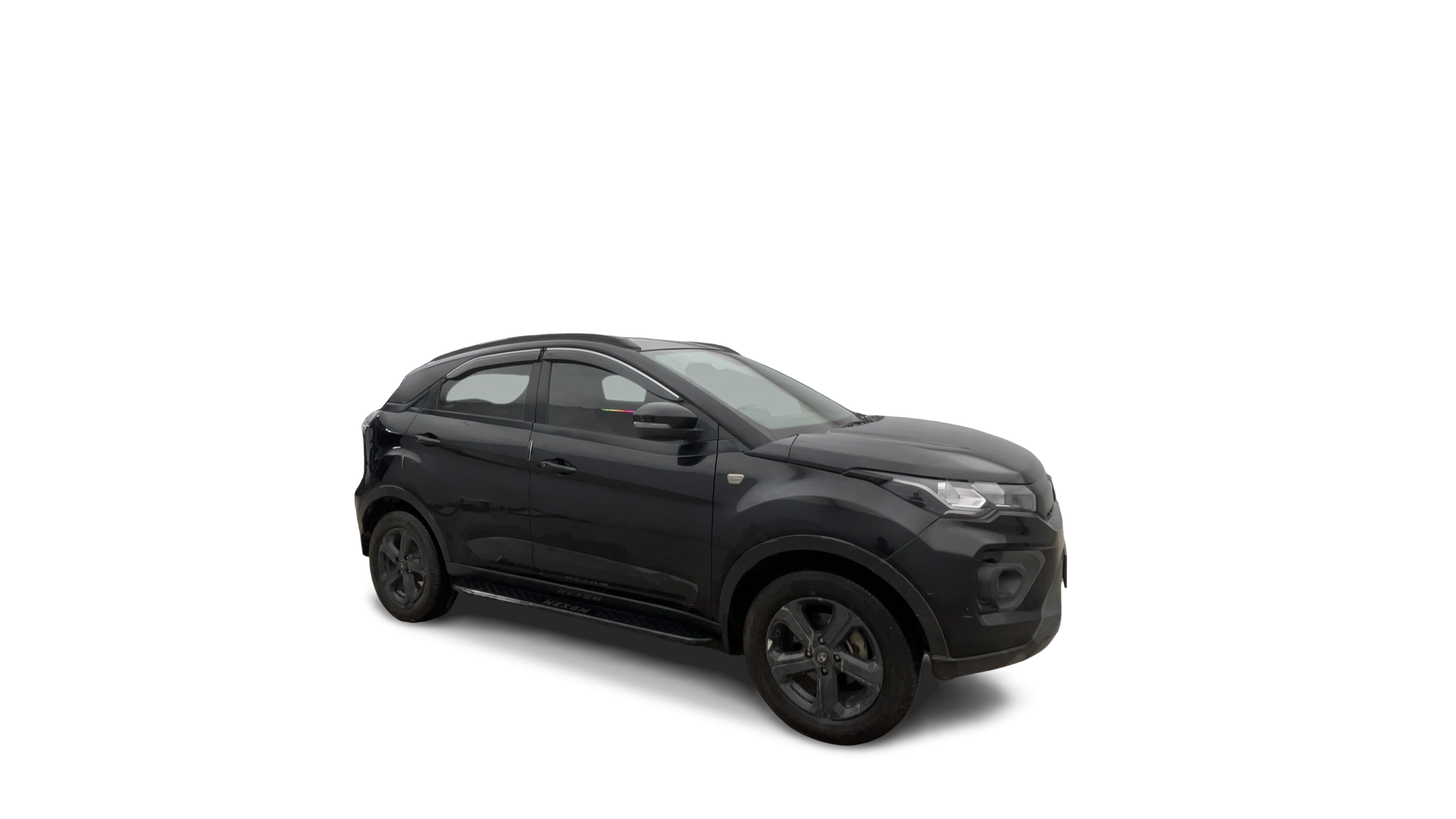 Tata NEXON-img
