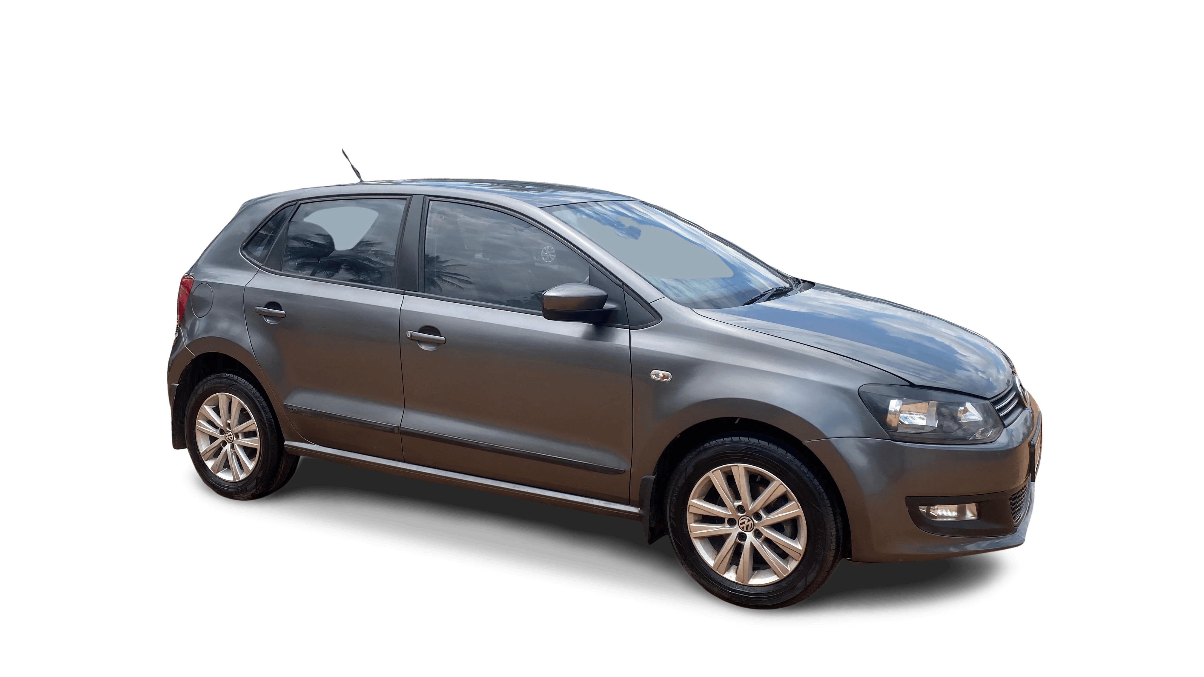 2013 Volkswagen Polo - Hatchback - Petrol - Manual - ₹3.64 lakh
