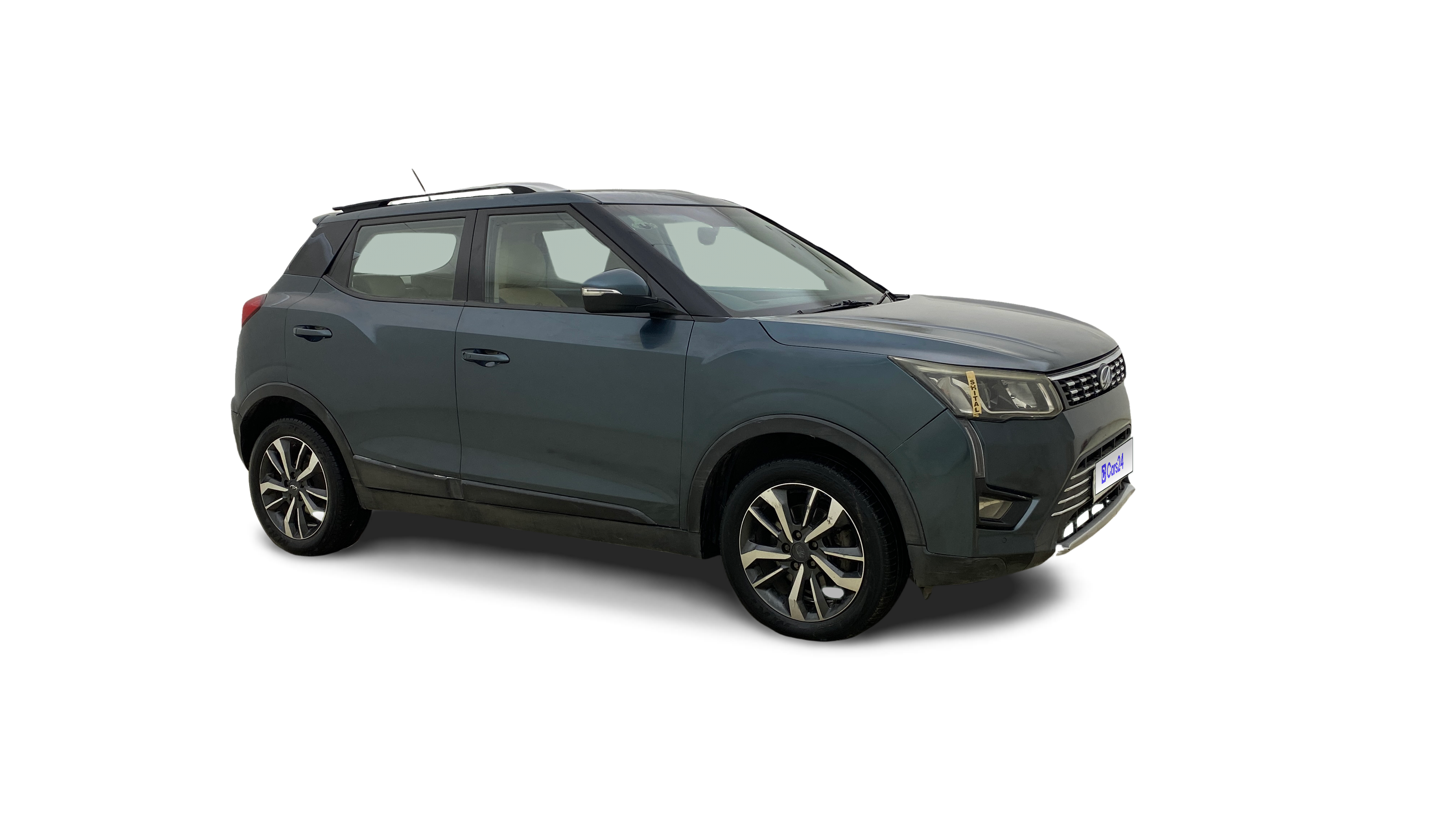2019 Mahindra XUV300 - SUV - Diesel - Manual - ₹6.75 lakh