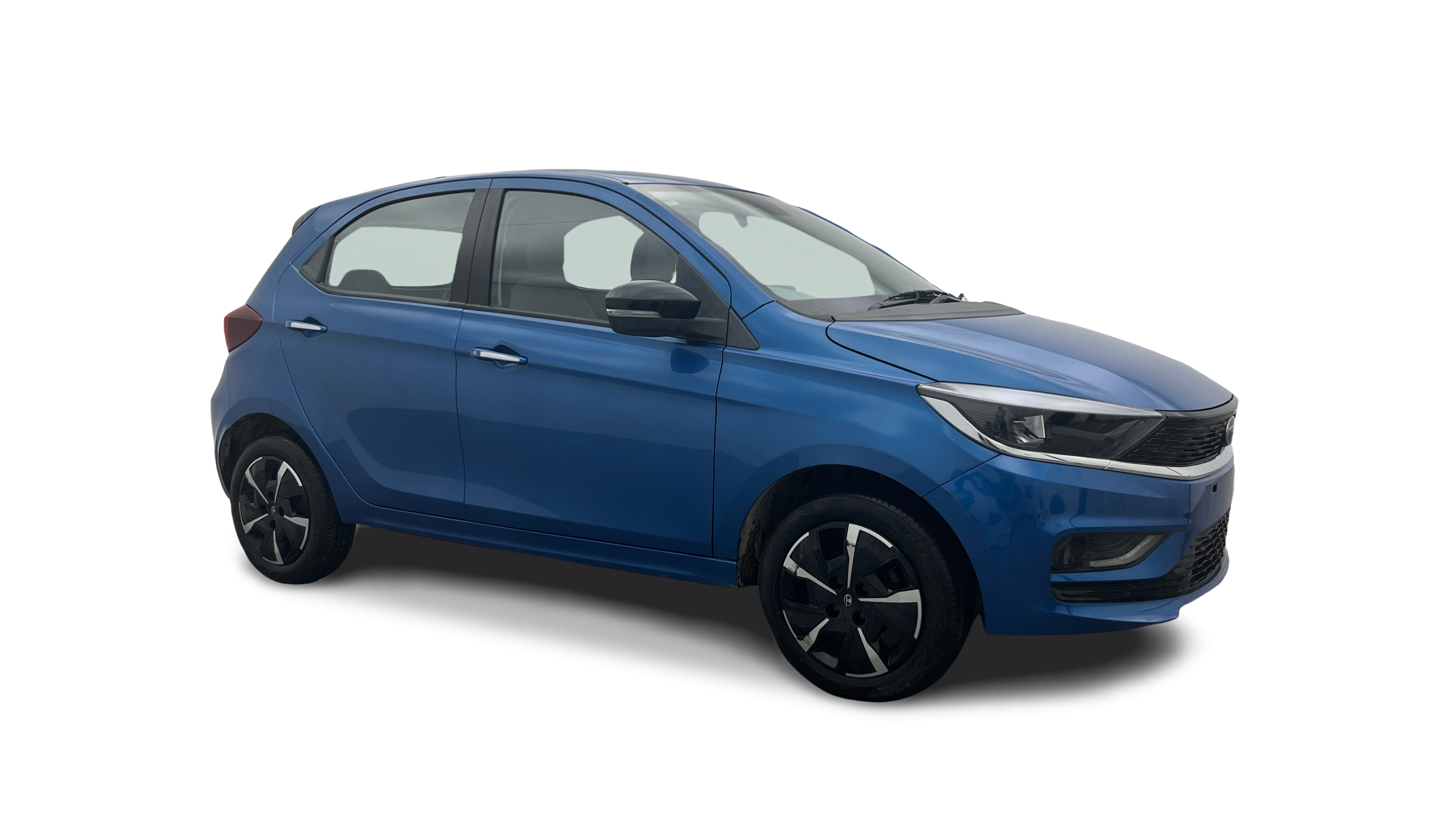 2025 Tata Tiago - Hatchback - Petrol - Automatic - ₹6.46 lakh