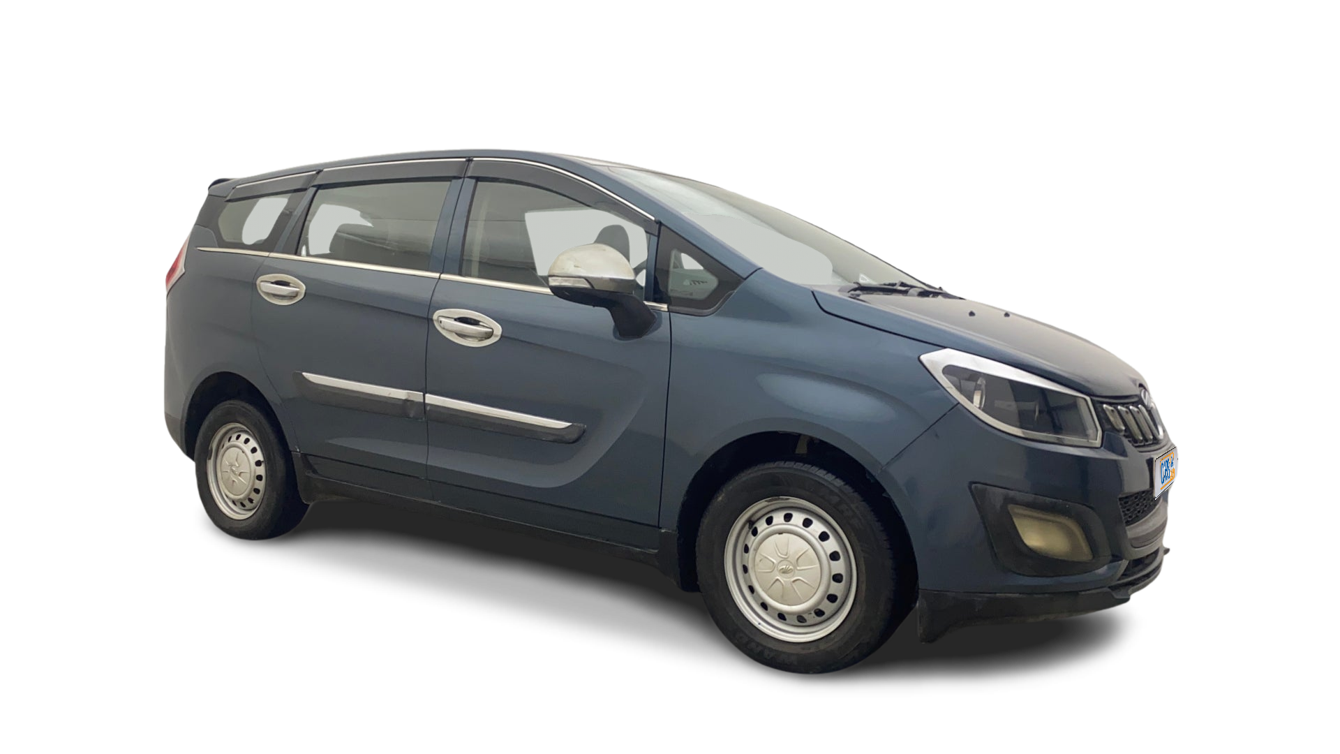 Mahindra MARAZZO-img