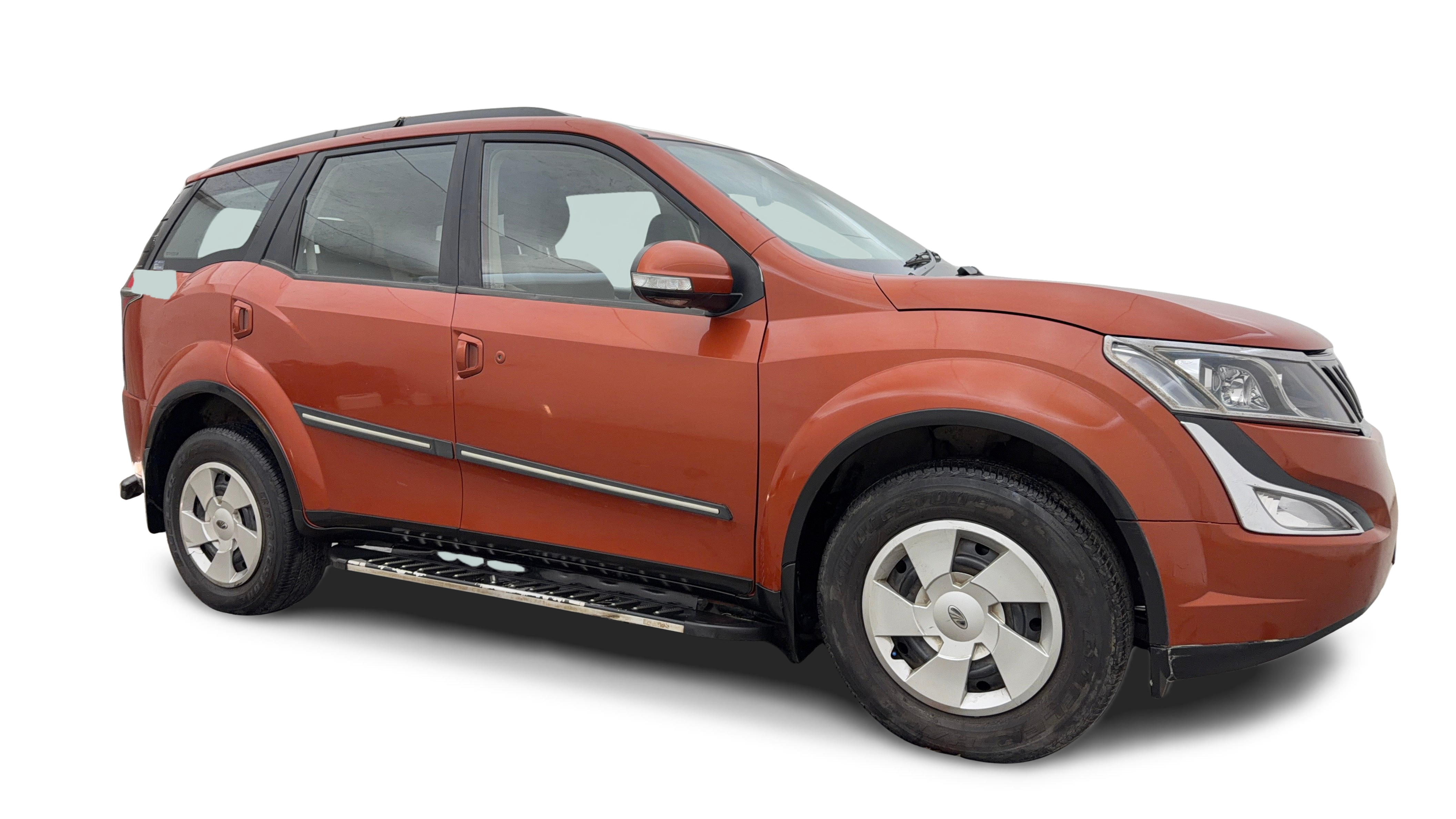 2016 Mahindra XUV500 - SUV - Diesel - Manual - ₹7.49 lakh
