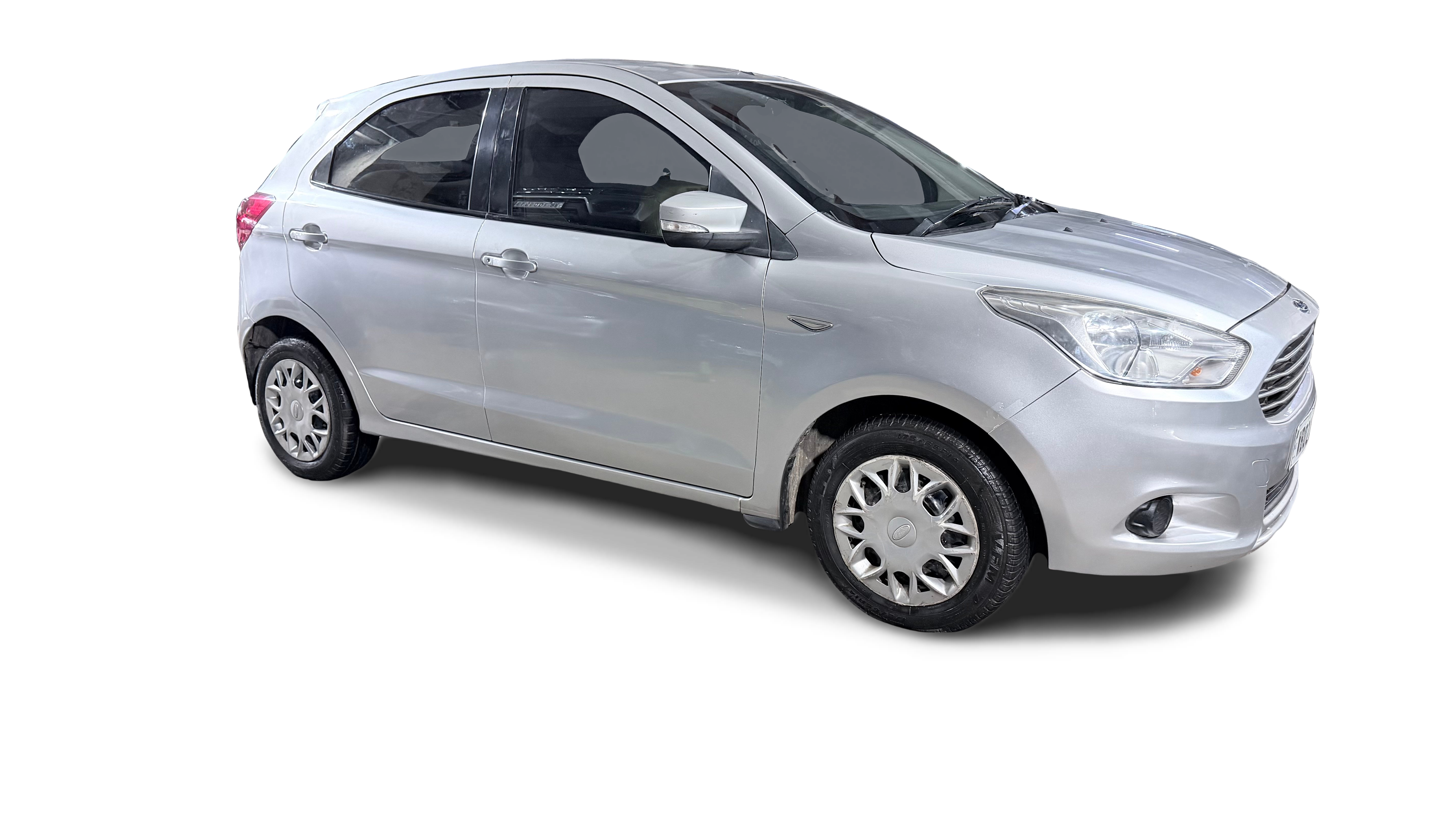 2015 Ford New Figo - Hatchback - Petrol - Manual - ₹2.51 lakh
