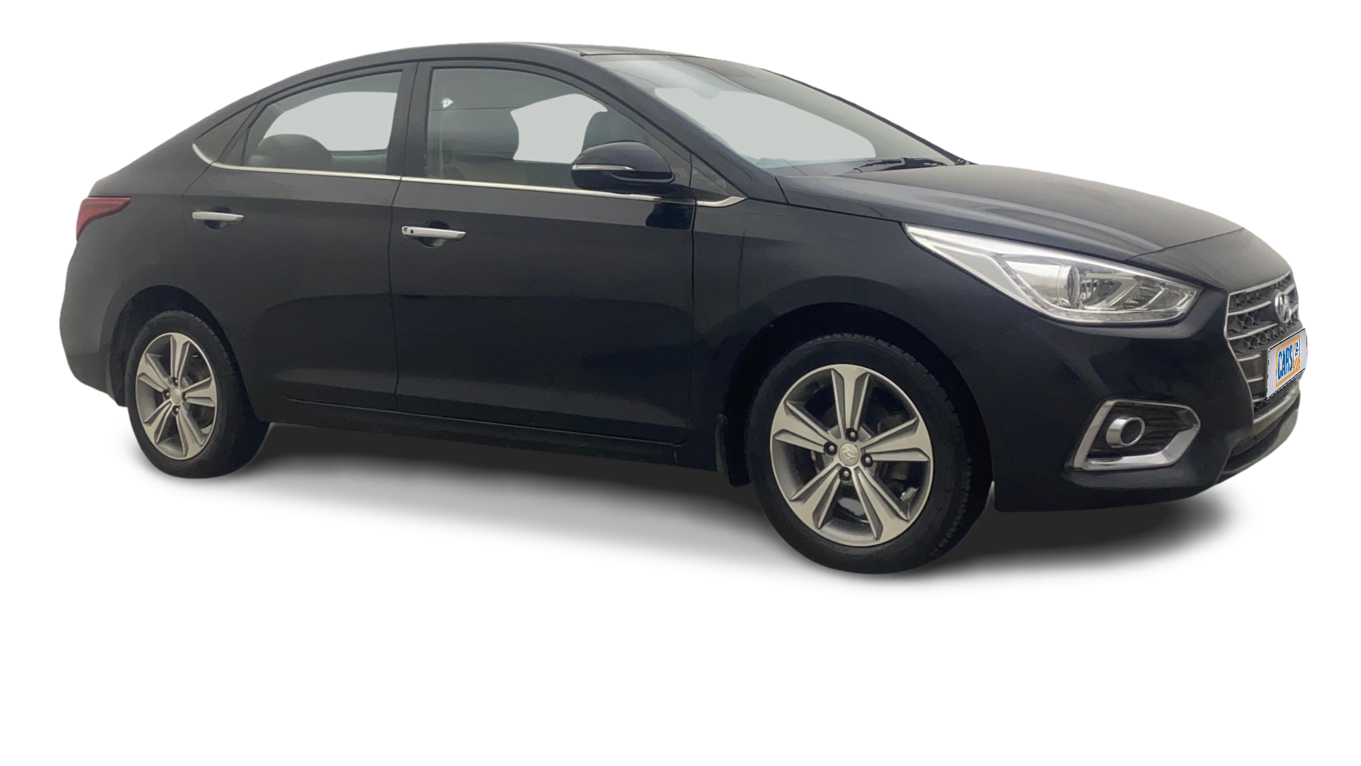 Hyundai Verna-img