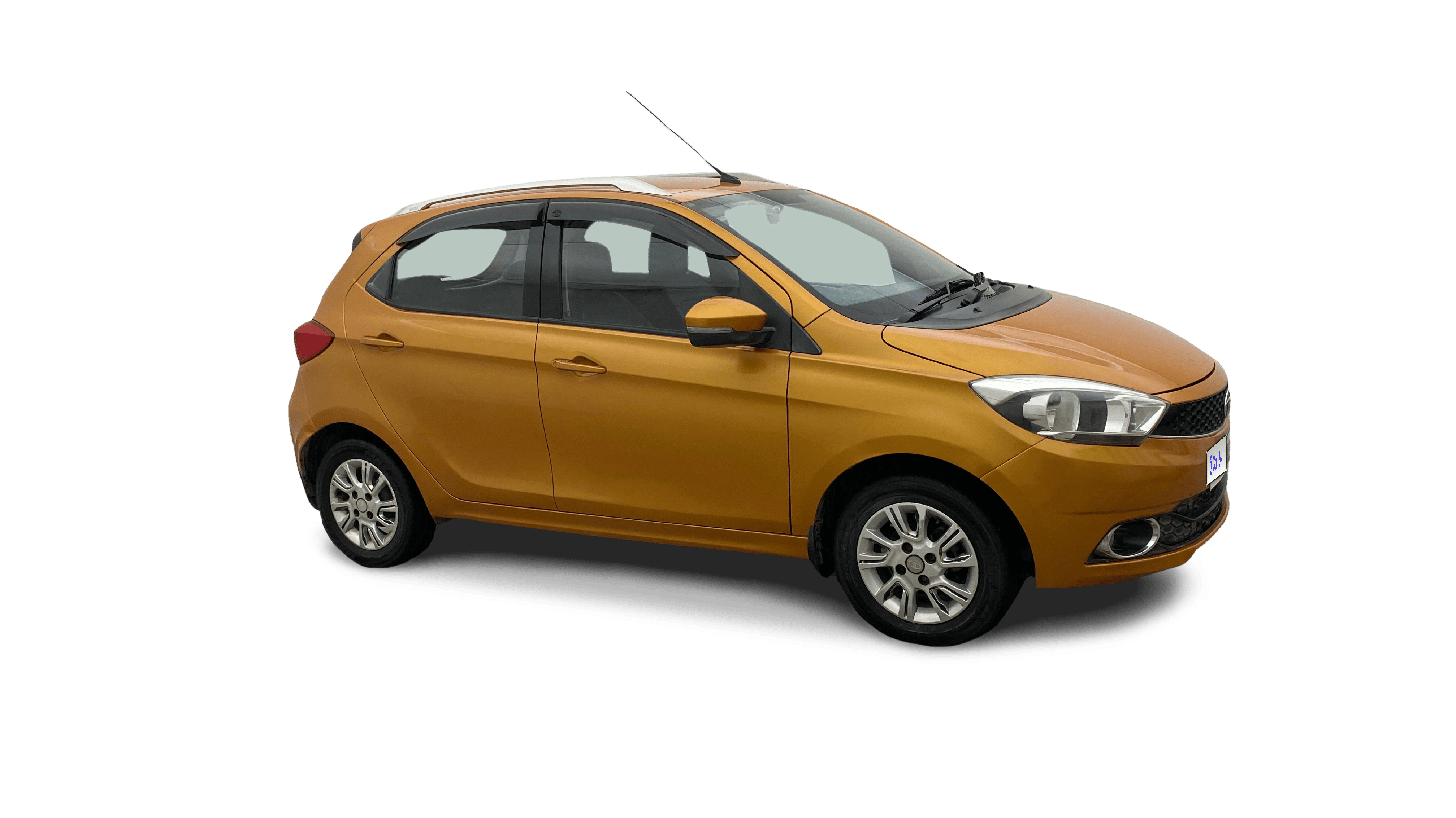 2018 Tata Tiago - Hatchback - Petrol - Manual - ₹3.84 lakh