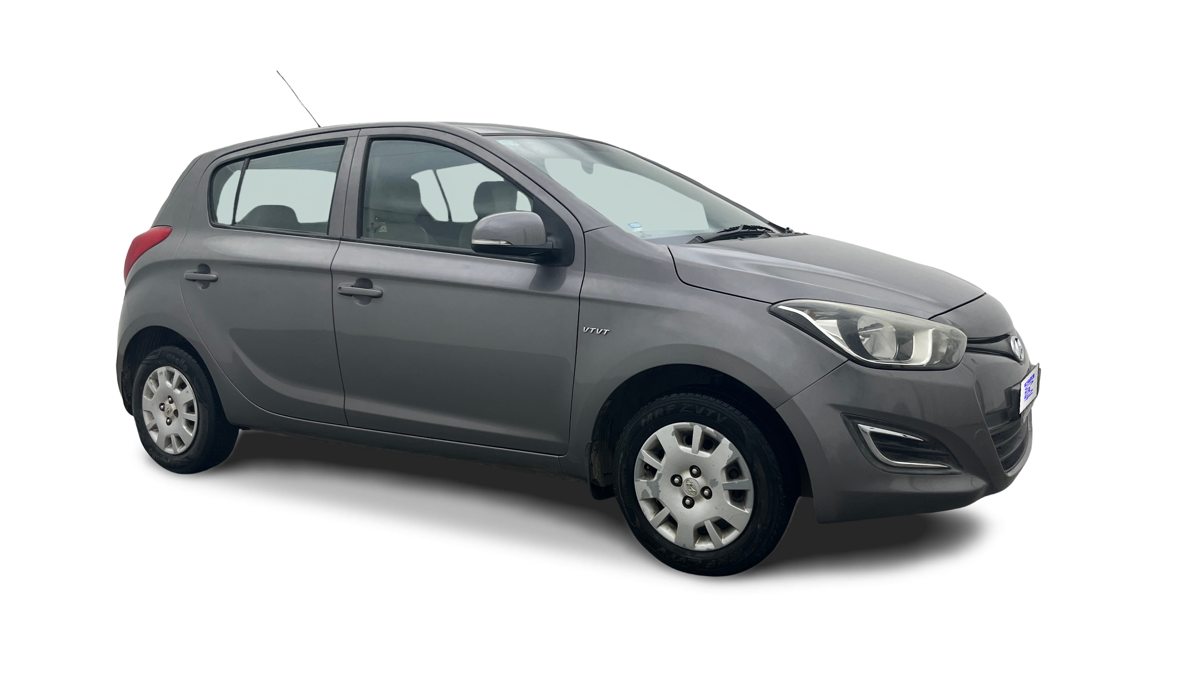 2013 Hyundai i20 - Hatchback - Petrol - Manual - ₹2.35 lakh