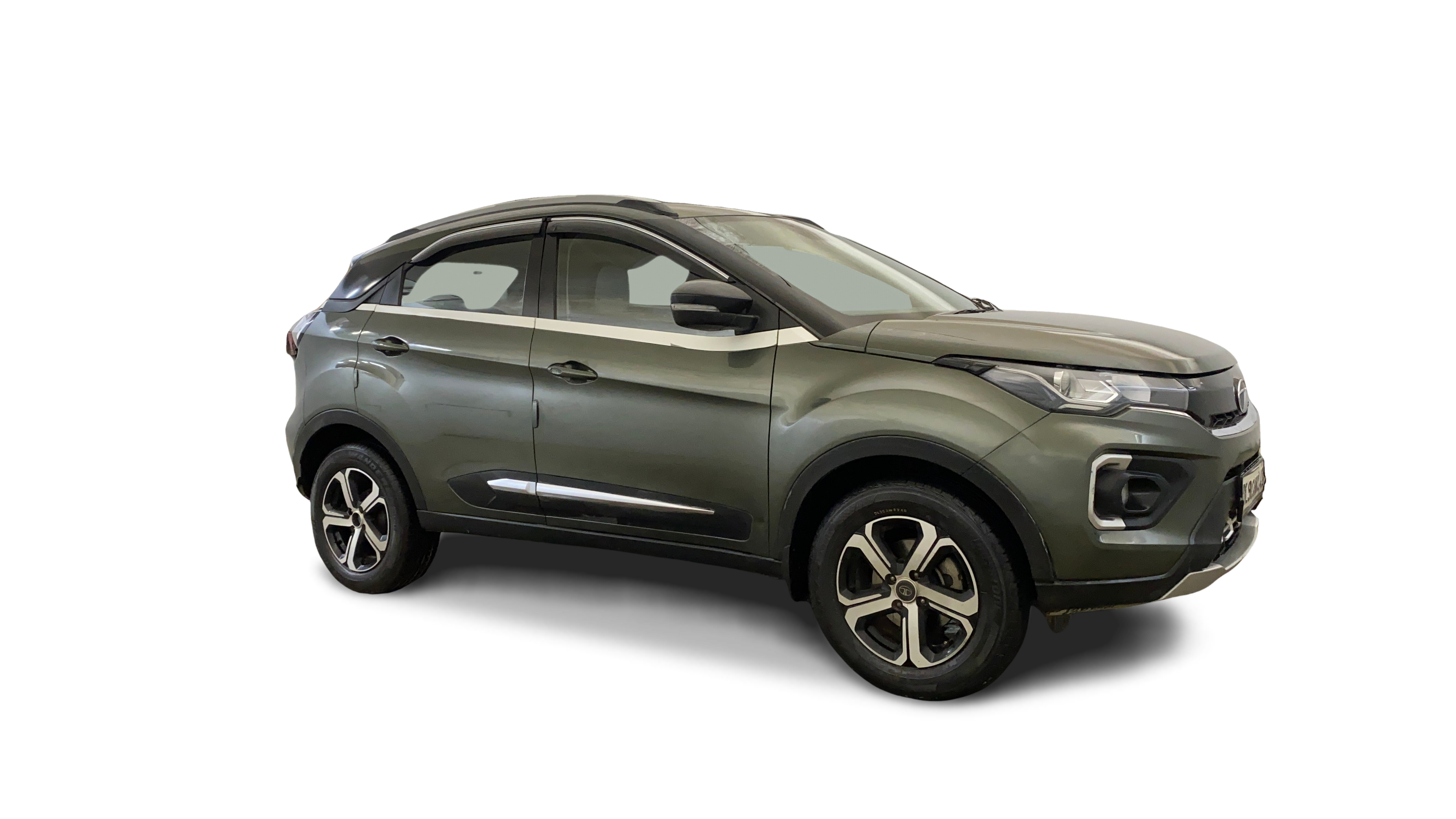 Tata NEXON-img