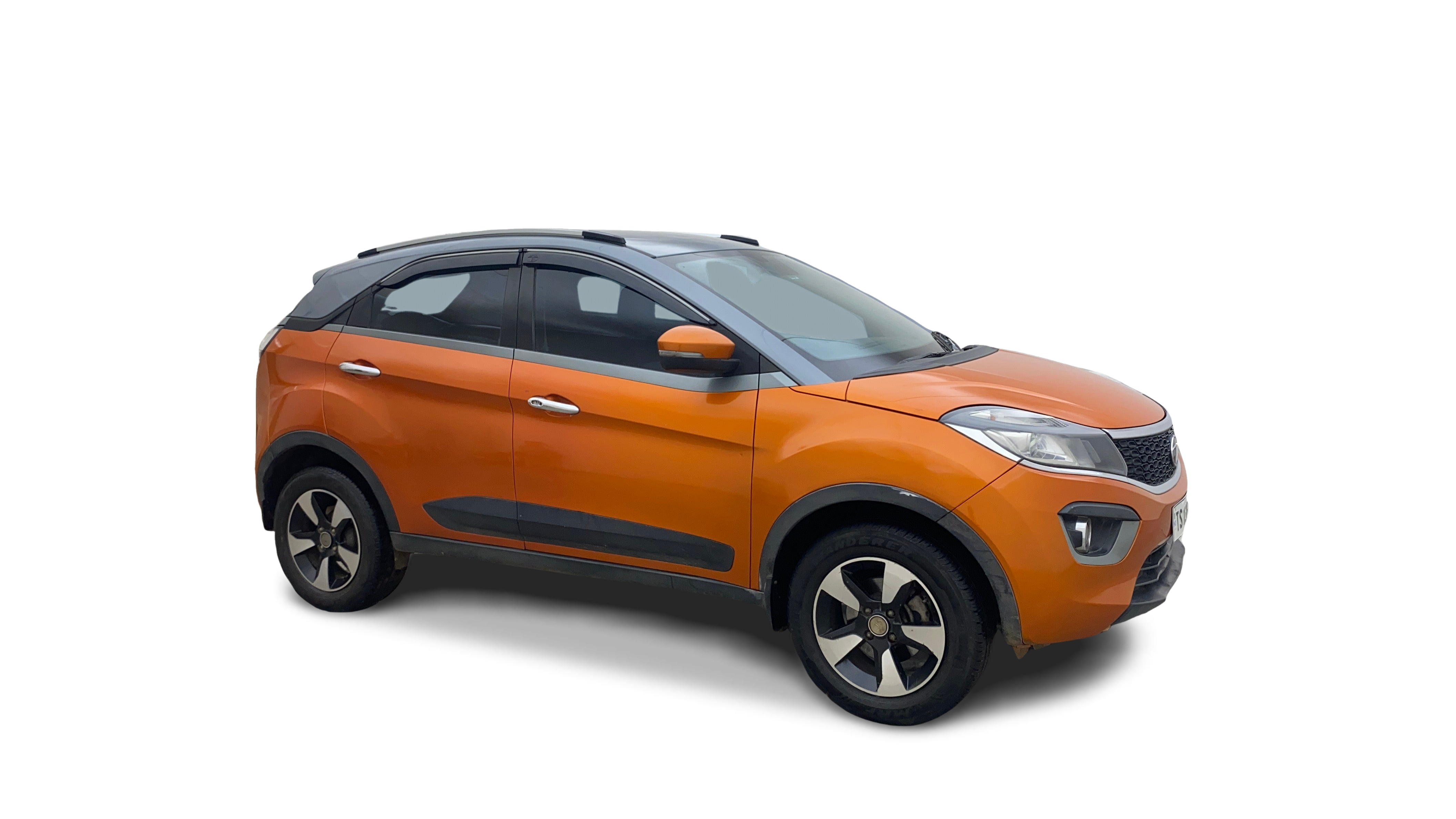 Tata NEXON-img